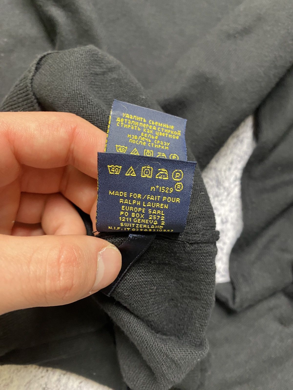 Polo Ralph Lauren Vintage Polo Ralph Lauren Luxury Black V-Neck Sweater Size US M / EU 48-50 / 2 - 11 Thumbnail