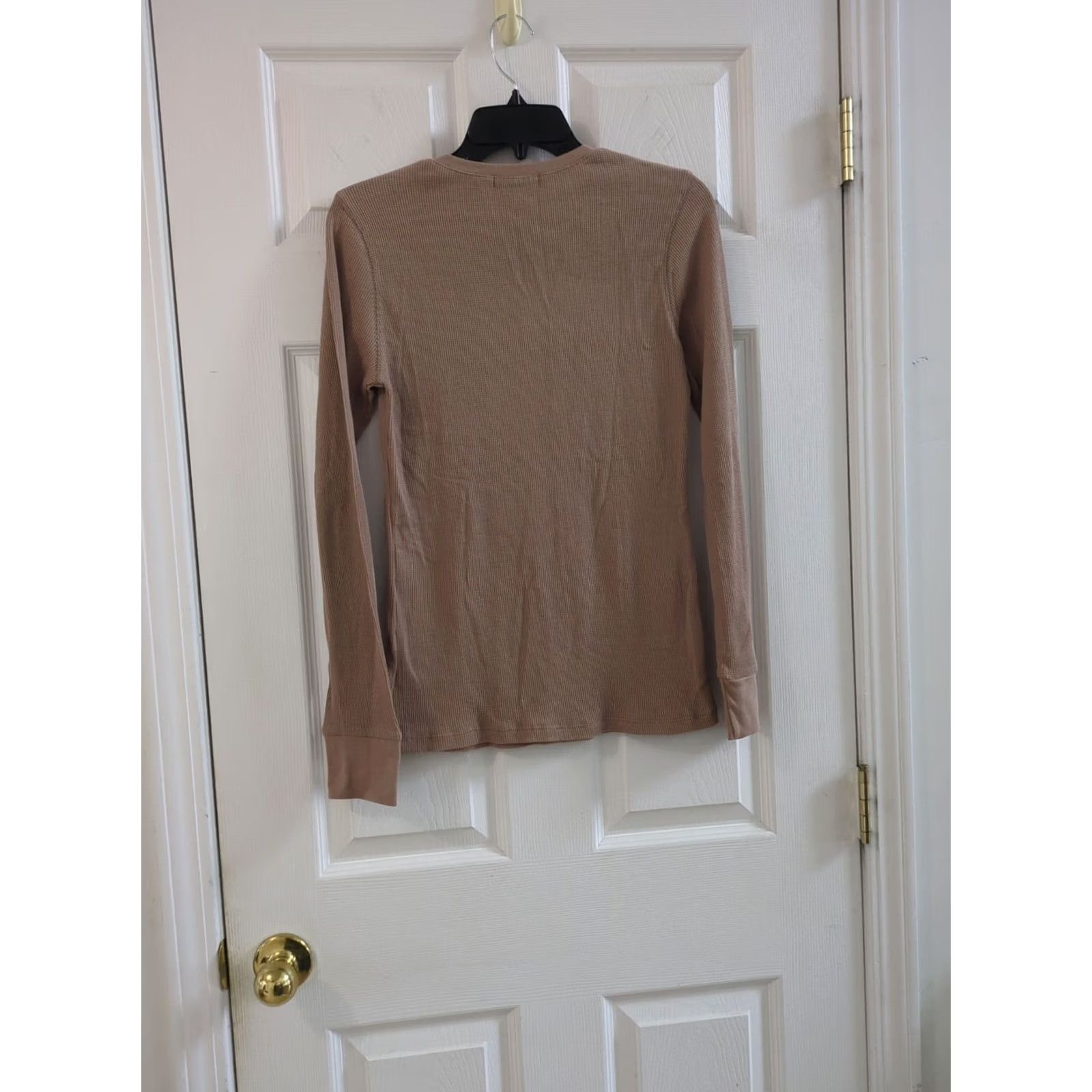 Vintage Active USA Long Sleeve Crew Neck Thermal Top L Women Beige USA Winter Basic Shirt Mens? Womens Size L / US 10 / IT 46 - 5 Thumbnail