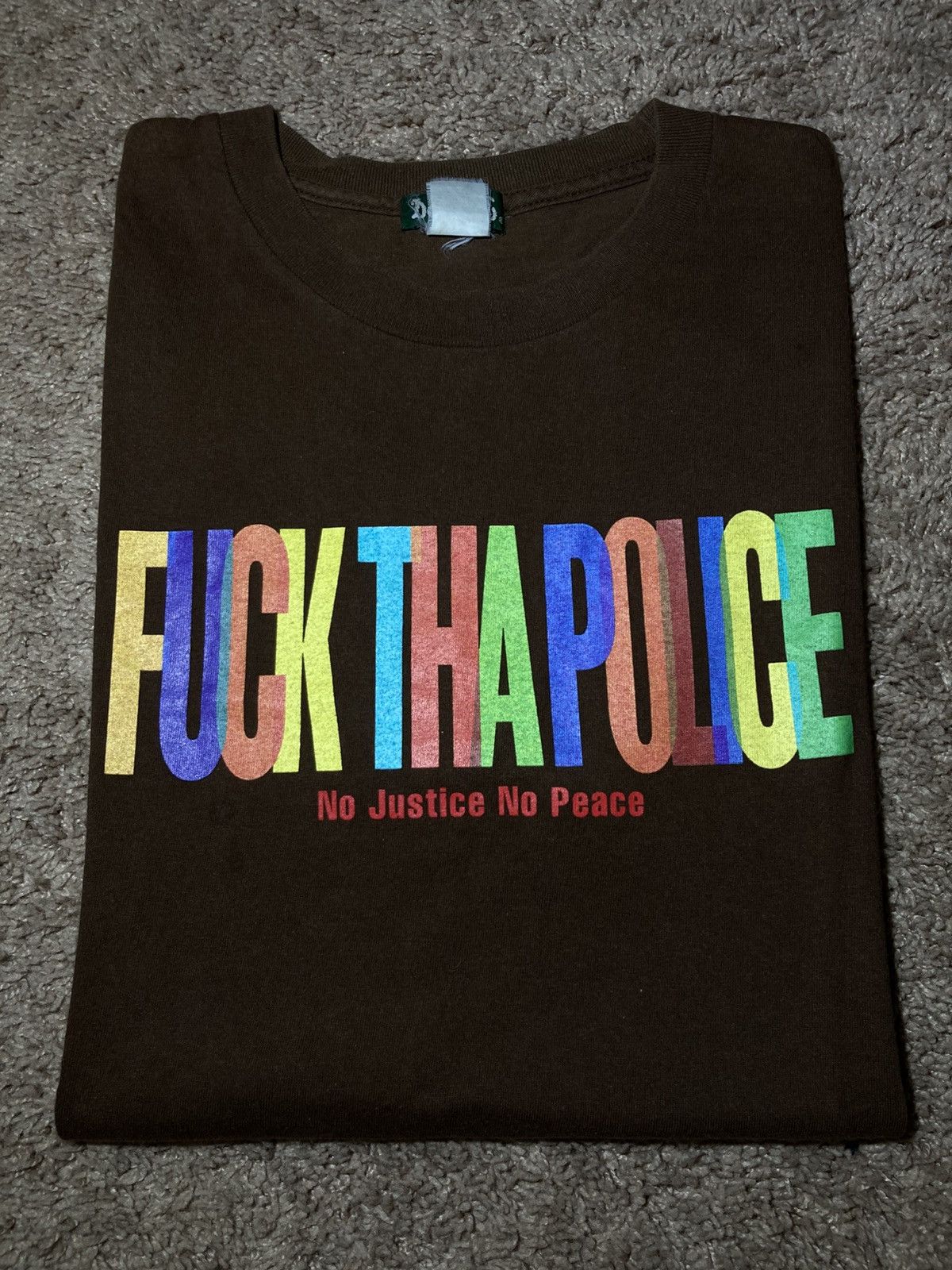 Deluxeware SS06 Deluxe Fuck Tha Police No Justice No Peace Black Power Size US L / EU 52-54 / 3 - 1 Thumbnail