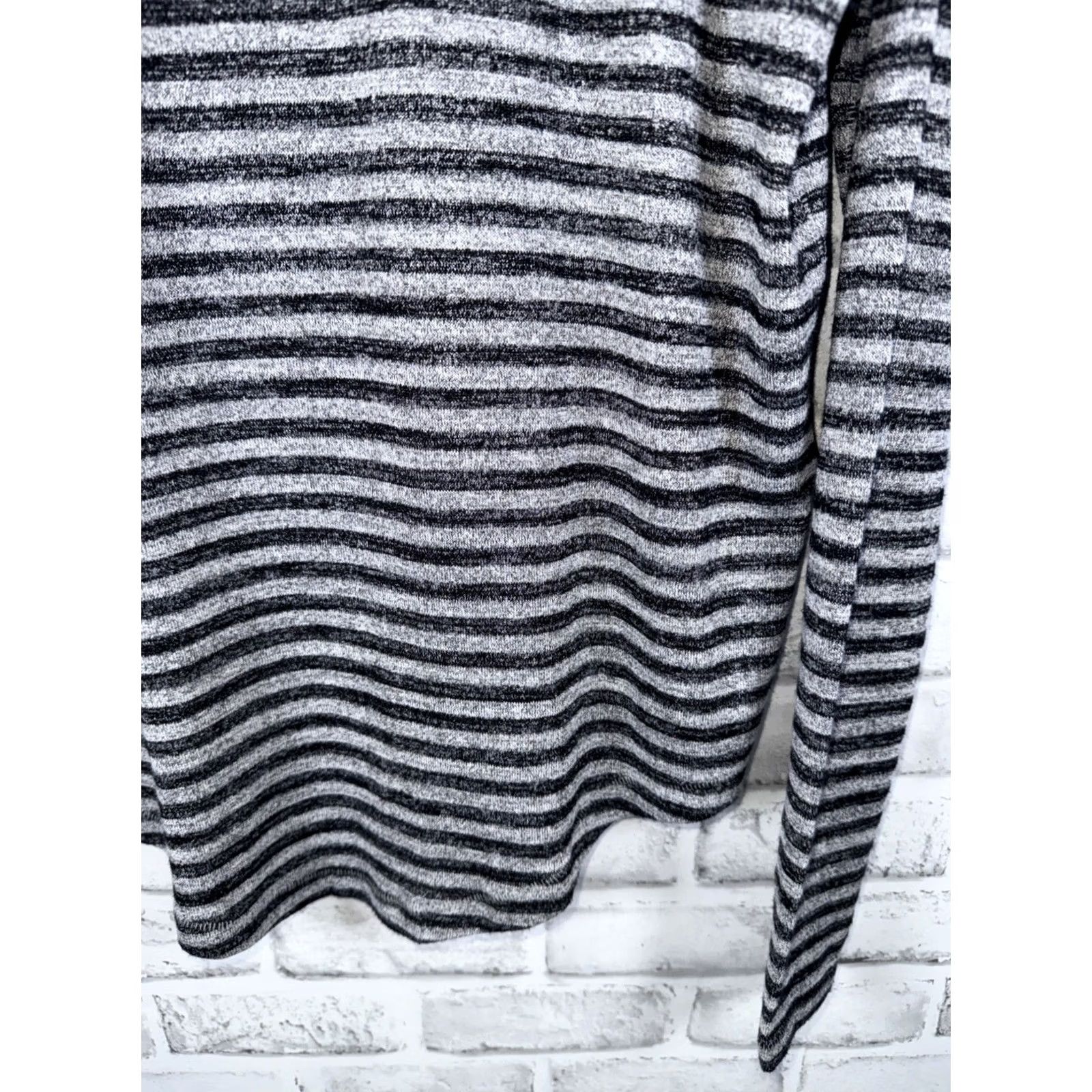 Rag & Bone Rag & Bone Striped Rayon Blend STRETCHY SHIRT Womens XS Long Sleeve Size XS / US 0-2 / IT 36-38 - 4 Thumbnail