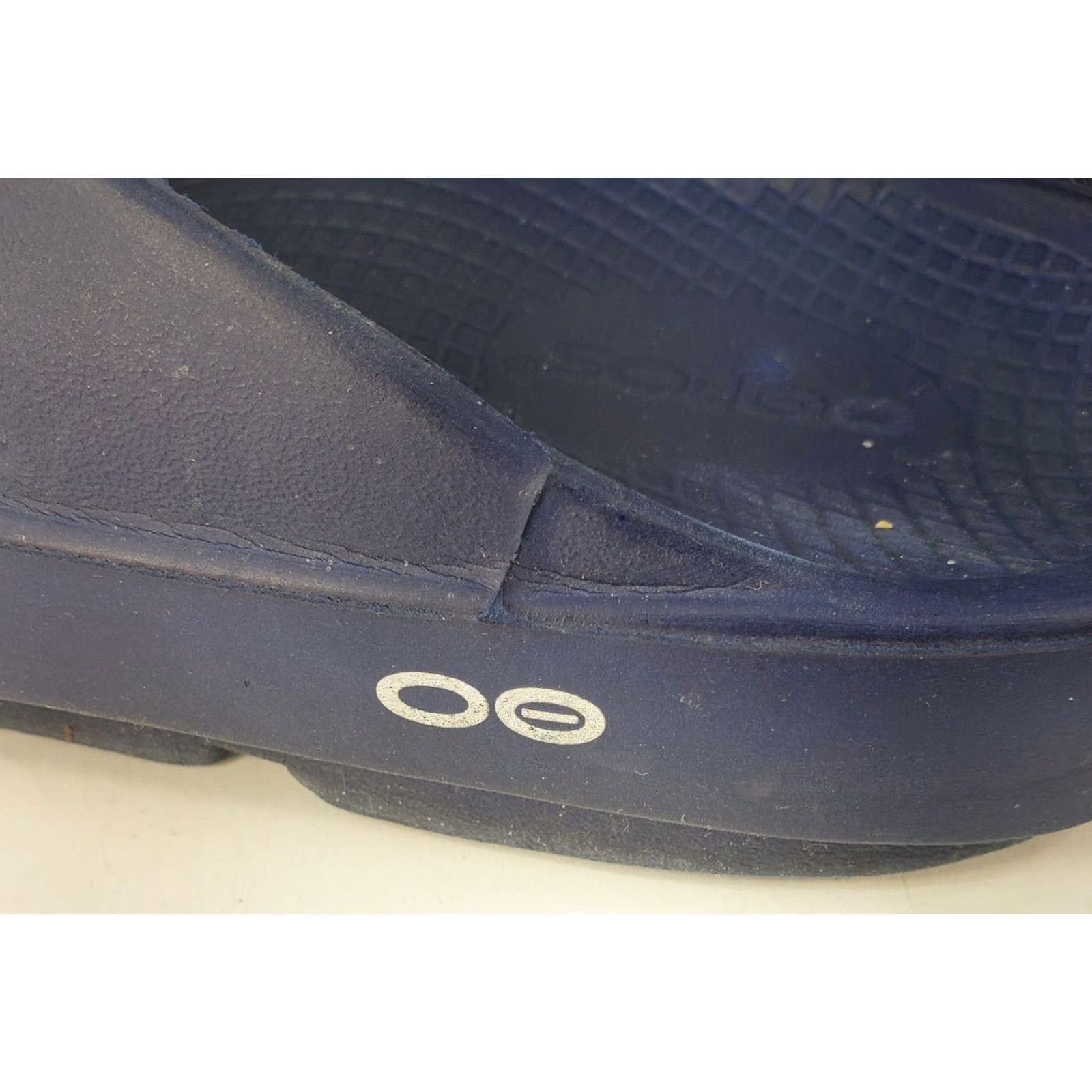 Vintage OOFOS Original Thong Recovery Sandals Blue Womens 10 Mens 8 Slip On Sandal Flat Heel Rubber Outsole Comfort Orthopedic Logo Vintage No Size US 8 / IT 38 - 6 Thumbnail
