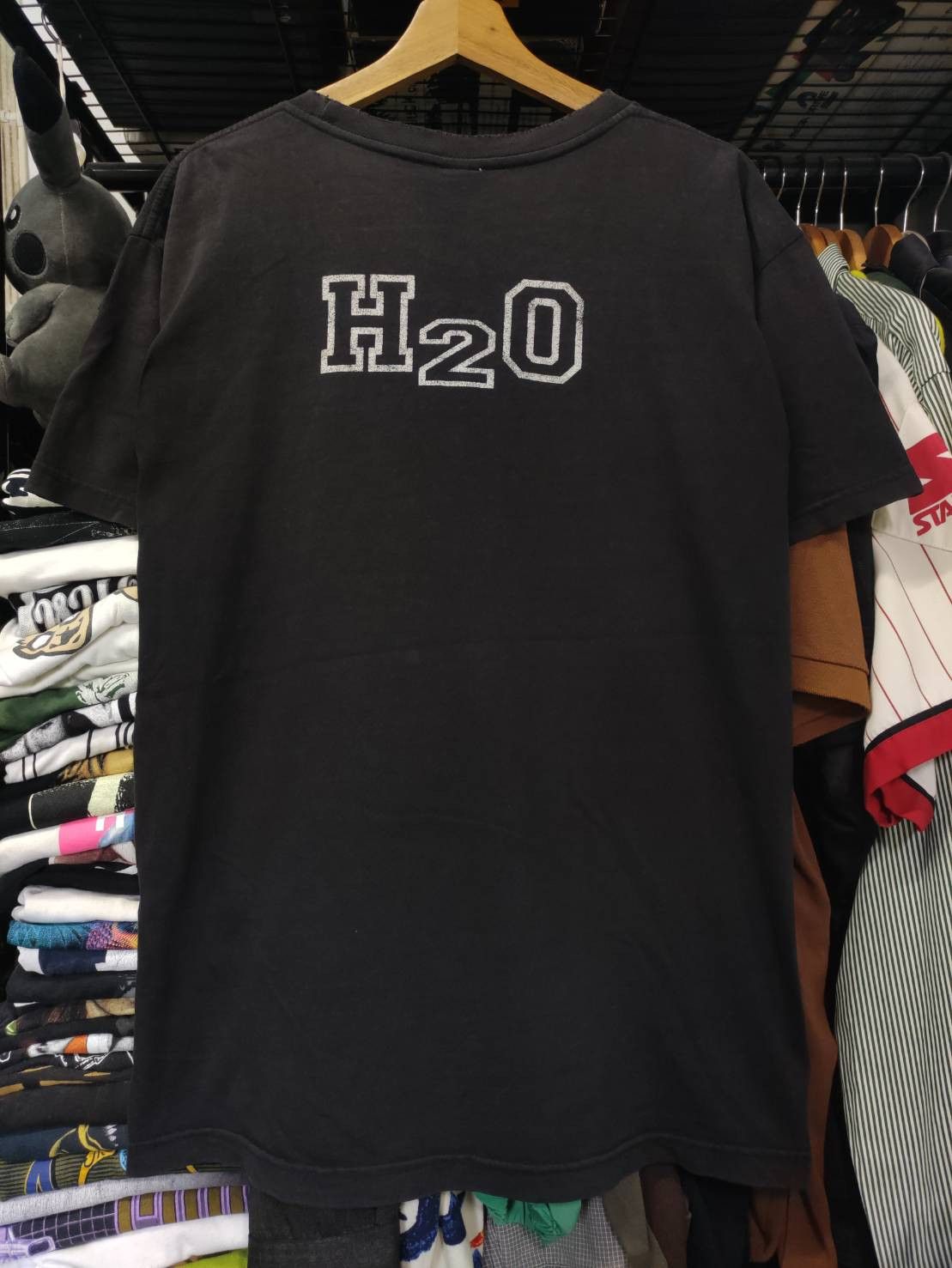 Band Tees Vtg 90's H2O Band " Thinker Than Water " Album Promo T-Shirt Size US XL / EU 56 / 4 - 2 Thumbnail