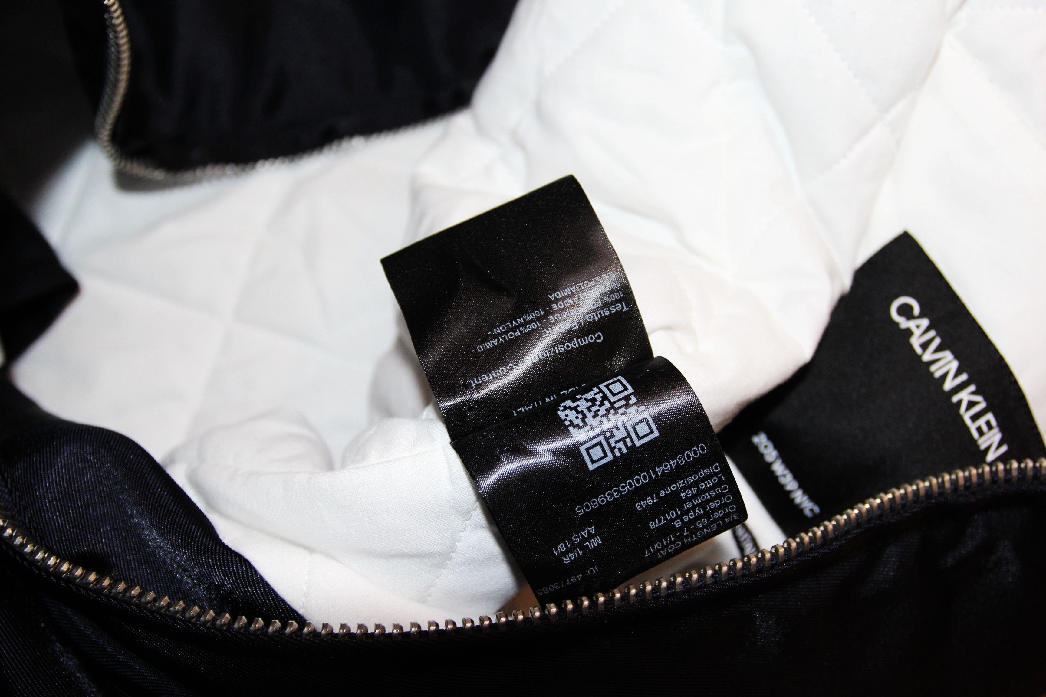 Calvin Klein 205W39NYC BNWT AW18 CALVIN KLEIN 205W39NYC POLICE COAT 48 Size US M / EU 48-50 / 2 - 9 Thumbnail