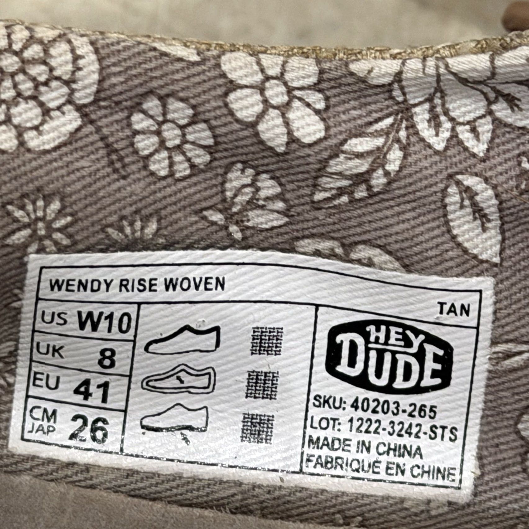 Vintage VINTAGE Hey Dude Wendy Rise Woven Embroidery Tan Sneaker Slip On Womens US 10 40203-265 Size US 10 / IT 40 - 3 Thumbnail