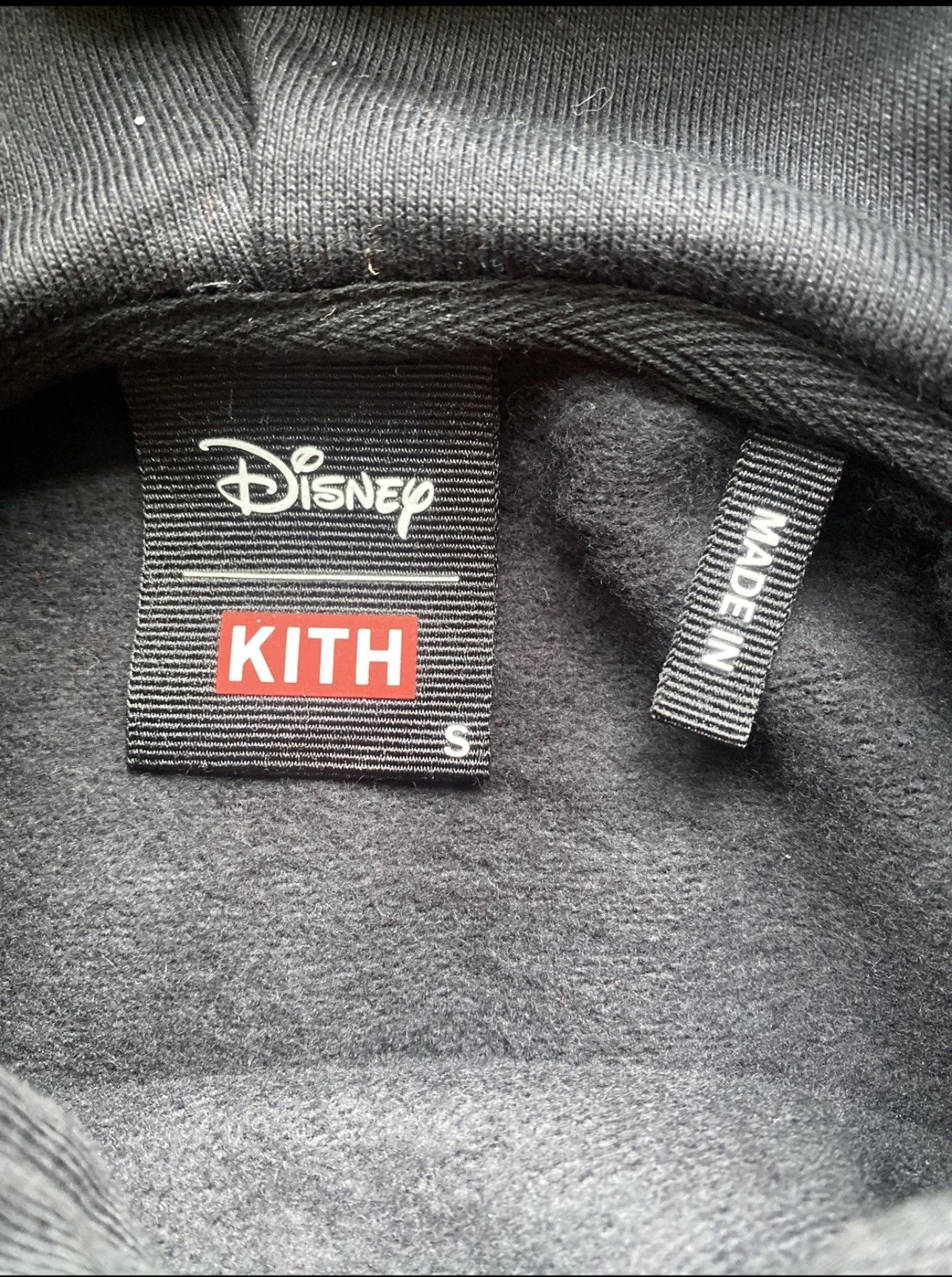 Disney × Kith KITH x Disney Mickey Sleeve Patches Hoodie Mickey's 90th Size US S / EU 44-46 / 1 - 6 Thumbnail