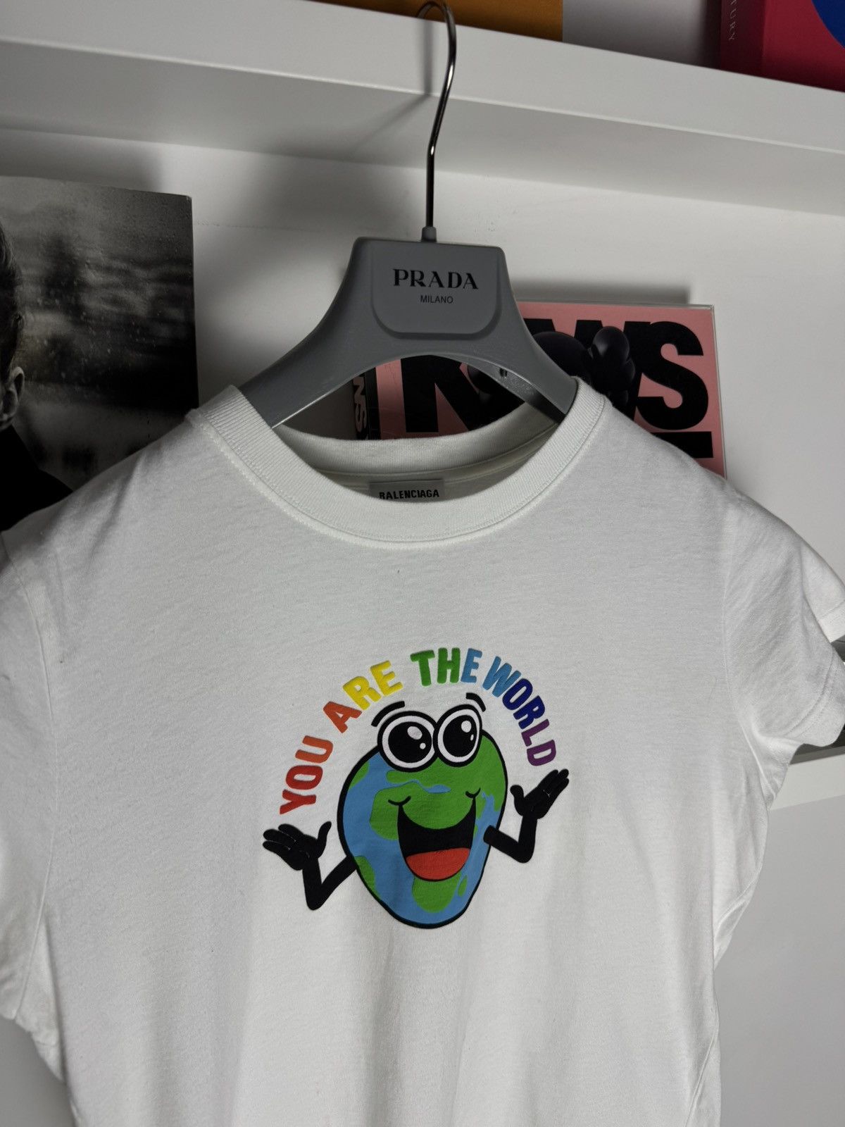 Balenciaga Balenciaga Designer World logo t-shirt hype streetwear Size M / US 6-8 / IT 42-44 - 3 Thumbnail