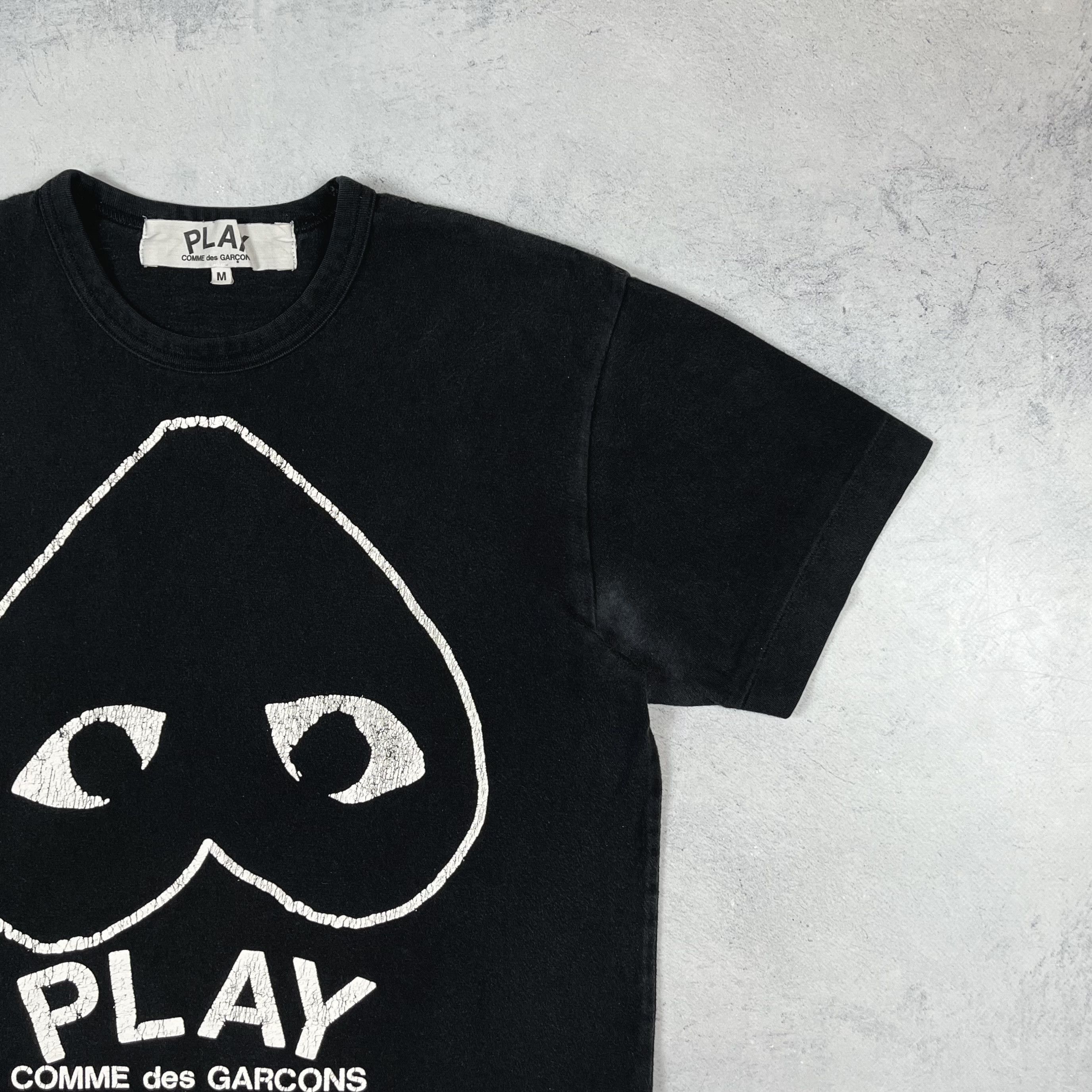 Comme des Garcons PLAY Comme Des Garcons Heart Big Logo T Shirt Size US S / EU 44-46 / 1 - 3 Thumbnail