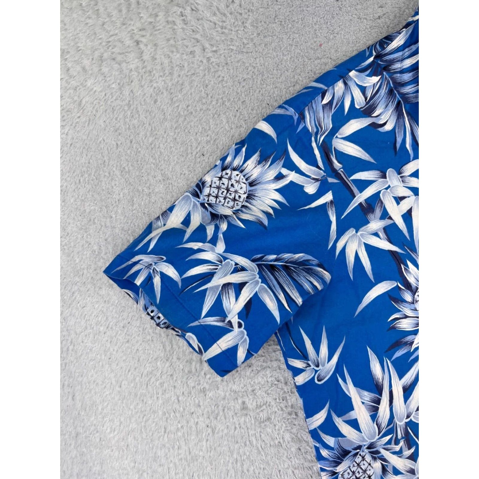 Vintage Hawaii Blues Shirt Adult Large Blue Bamboo Pineapple Print Button Up Mens Size US L / EU 52-54 / 3 - 3 Thumbnail