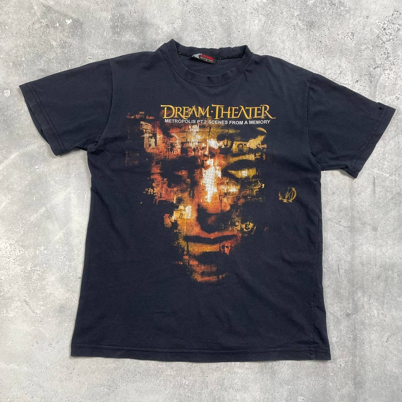 Band Tees Vintage 2000s Dream Theater Metropolis Pt 2 T Shirt Faded M Size US M / EU 48-50 / 2 - 1 Thumbnail