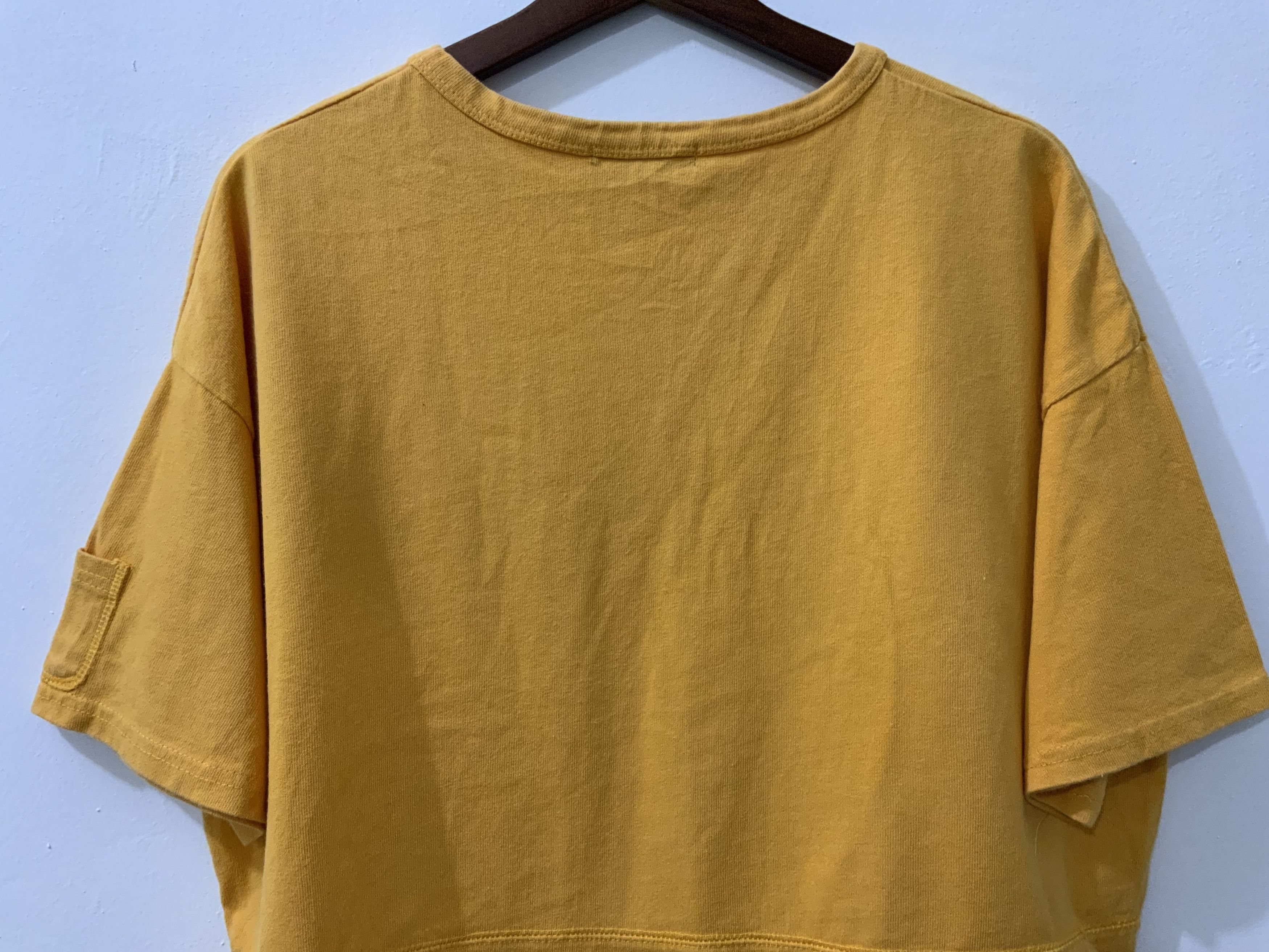 Avirex Avirex MFG Yellow Embroidered with chest pocket Tee Size US M / EU 48-50 / 2 - 10 Thumbnail
