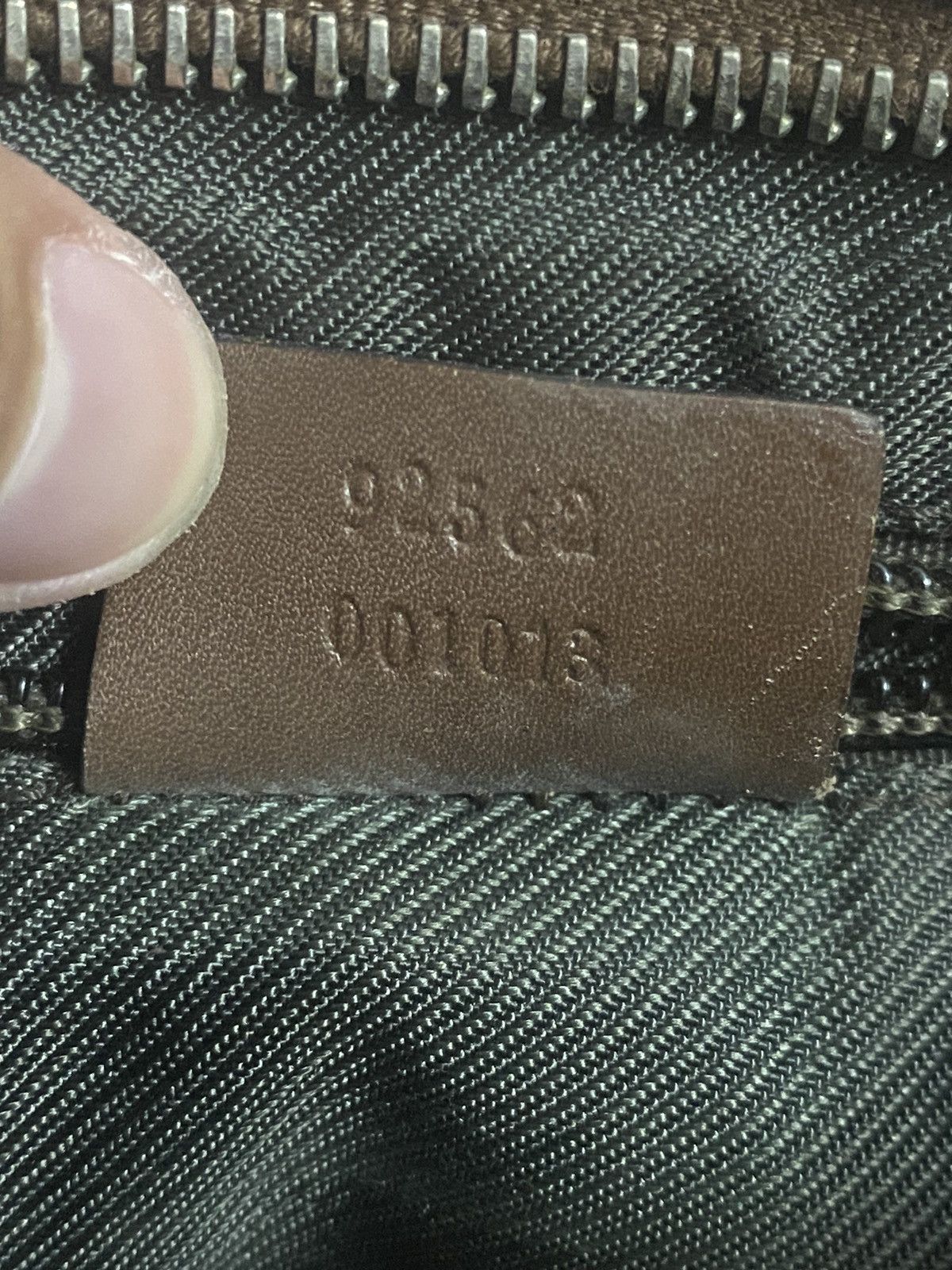 Gucci Vintage Gucci Sling Bag Size ONE SIZE - 10 Thumbnail