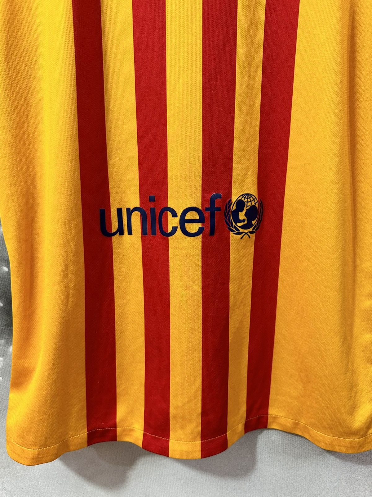 Other FC Barcelona Jersey 2019/2020 Nike Size US L / EU 52-54 / 3 - 14 Thumbnail