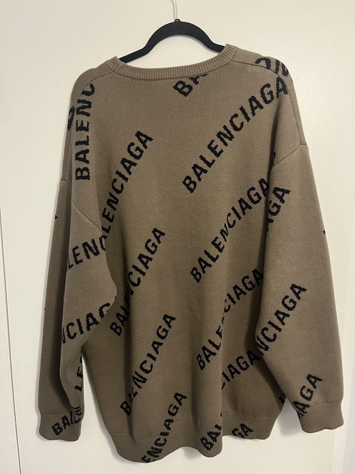 Balenciaga logo knit sweater