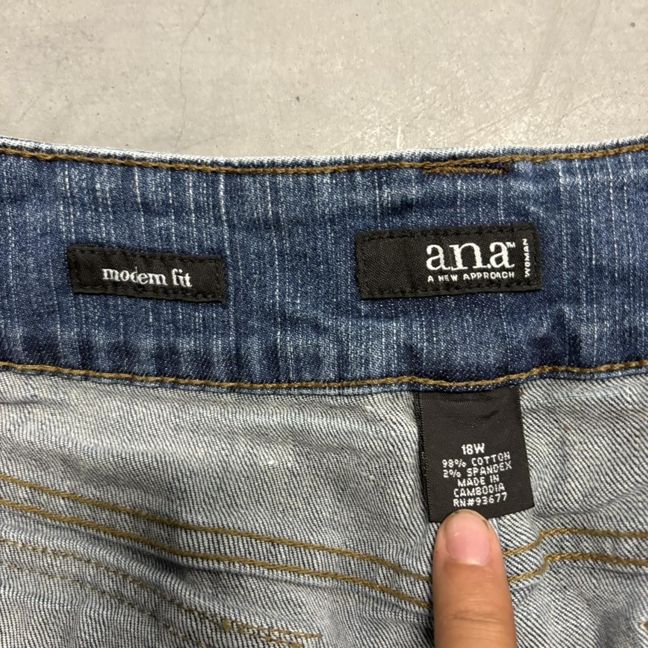 Japanese Brand × Vintage Crazy Vintage Y2K/2000s Baggy Flare Bootcut Medium Wash Denim Jeans! Size US 36 / EU 52 - 7 Thumbnail