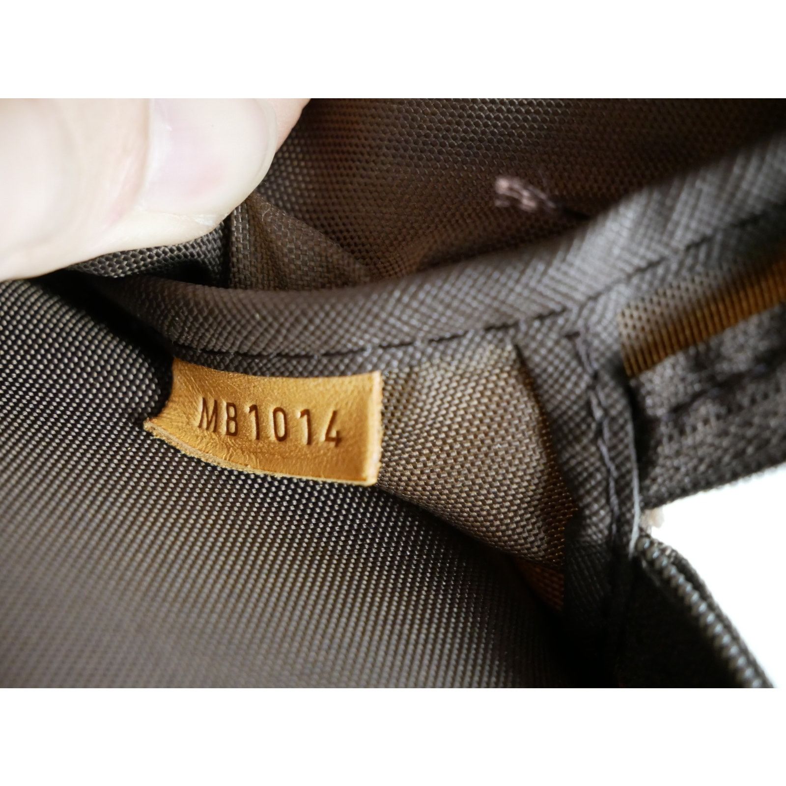 Louis Vuitton Louis Vuitton Classic Pegase 45 Mini Size ONE SIZE - 14 Thumbnail