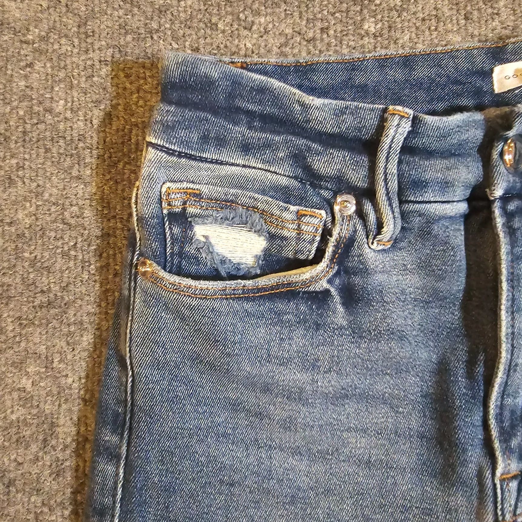Good American Good American Jeans Women 25 Blue Mid Ankle Crop Stretch Distressed Casual Hem 5-Pocket Denim Cotton Spandex Womens Jeans Size 42" / US 20 - 3 Thumbnail