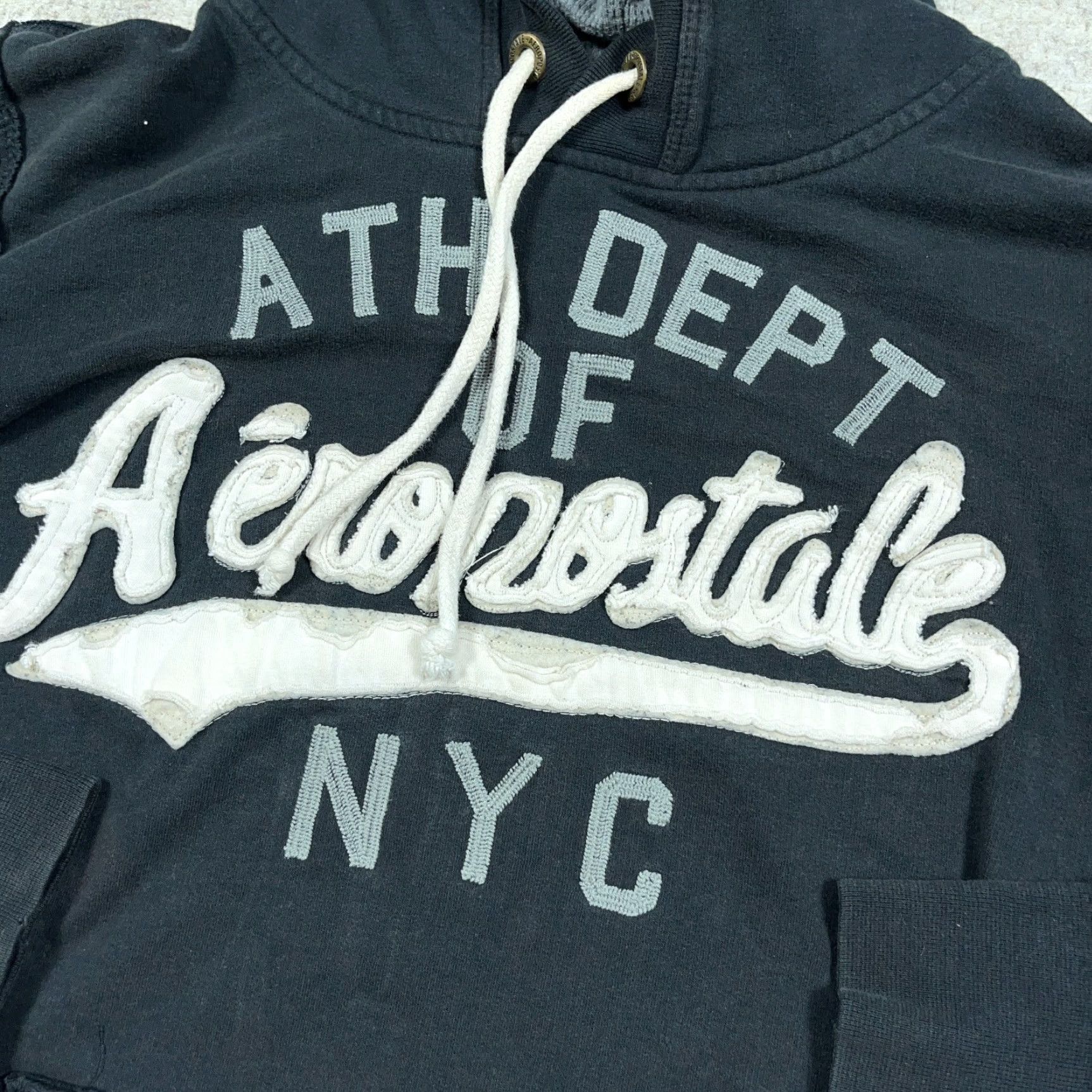 Aeropostale VINTAGE Aeropostale Hoodie Men M Black Logo Graphic Print Hooded Sweatshirt 87 New York Size US M / EU 48-50 / 2 - 3 Thumbnail