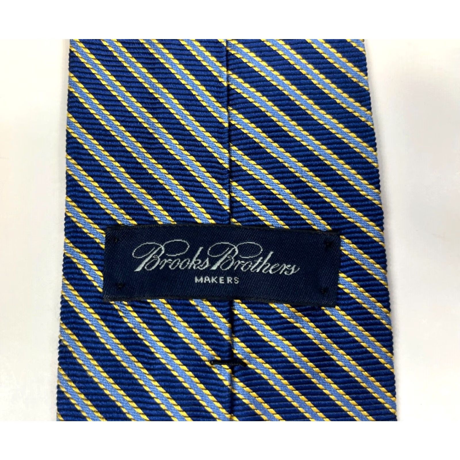 Brooks Brothers BROOKS BROTHERS Makers Silk Tie Striped Men’s Silk Tie Woven in England Made in USA 57"-60" Wide Blue 3.75" Classic Length Men's Tie Size ONE SIZE - 7 Thumbnail