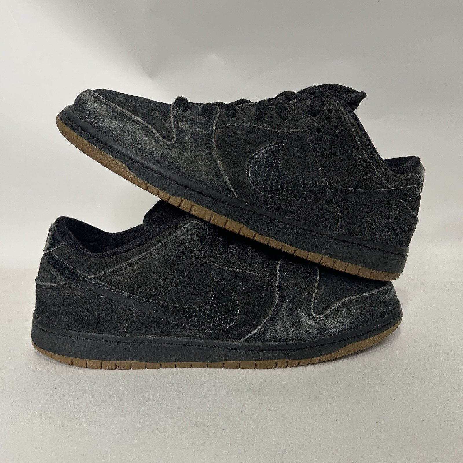 Nike Nike Dunk Low SB ISO “Black Gum/Snakeskin” (2014) 304292-045 Size US 11 / EU 44 - 1 Thumbnail