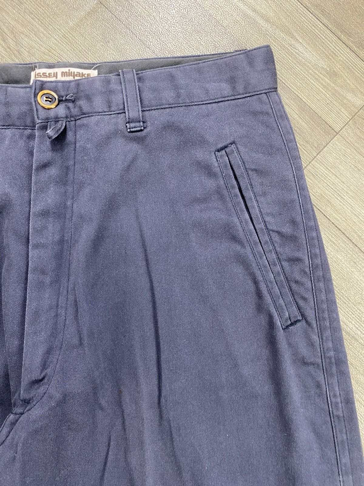 Issey Miyake 1990s Vintage Issey Miyake Men Slack Casual Pants Designer Size US 30 / EU 46 - 6 Thumbnail