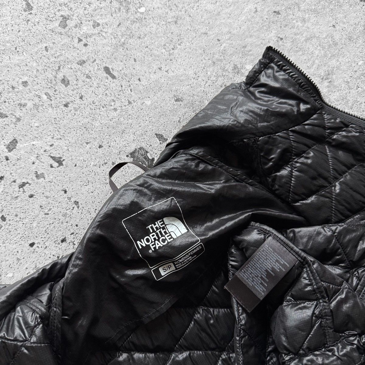 The North Face The North Face Womens Thermoball Black Zip Puffer Jacket Size S / US 4 / IT 40 - 6 Thumbnail
