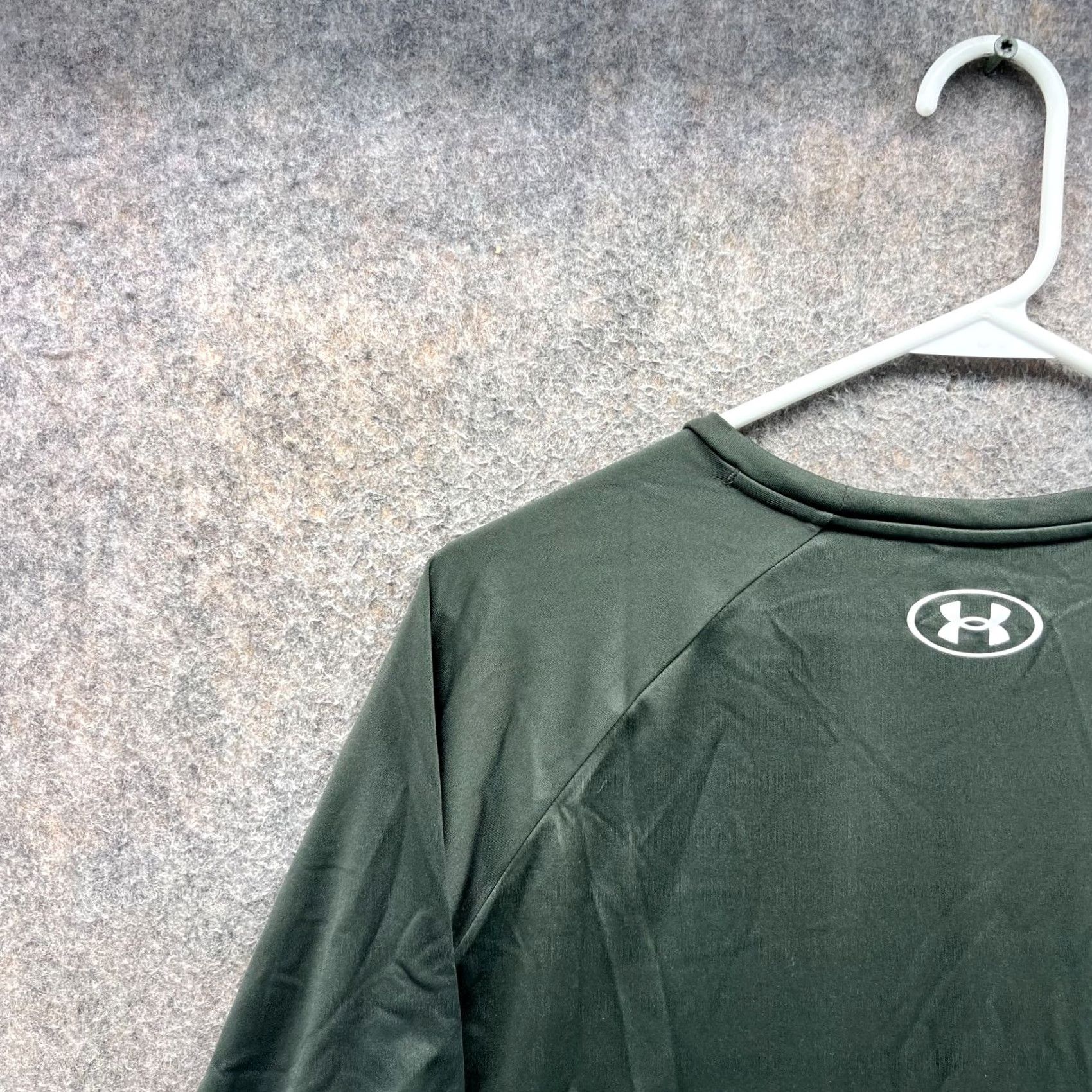 Under Armour Under Armour Shirt Mens XL Green Crewneck Jersey T-Shirt Logo All Seasons Regular (no additional text) Size US XL / EU 56 / 4 - 3 Thumbnail