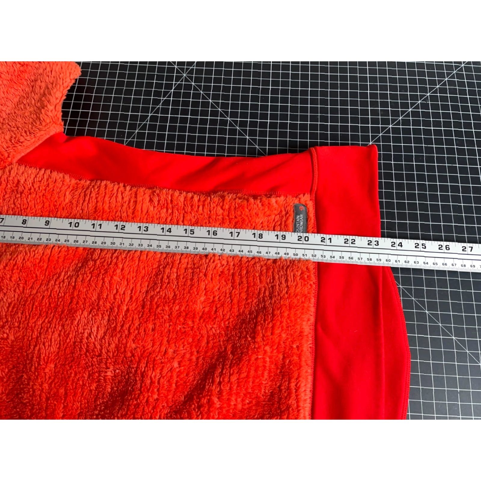Mountain Hardwear VINTAGE Mountain Hardwear Snap T Fleece Pullover Womens Small Orange Polartec Size S / US 4 / IT 40 - 6 Thumbnail