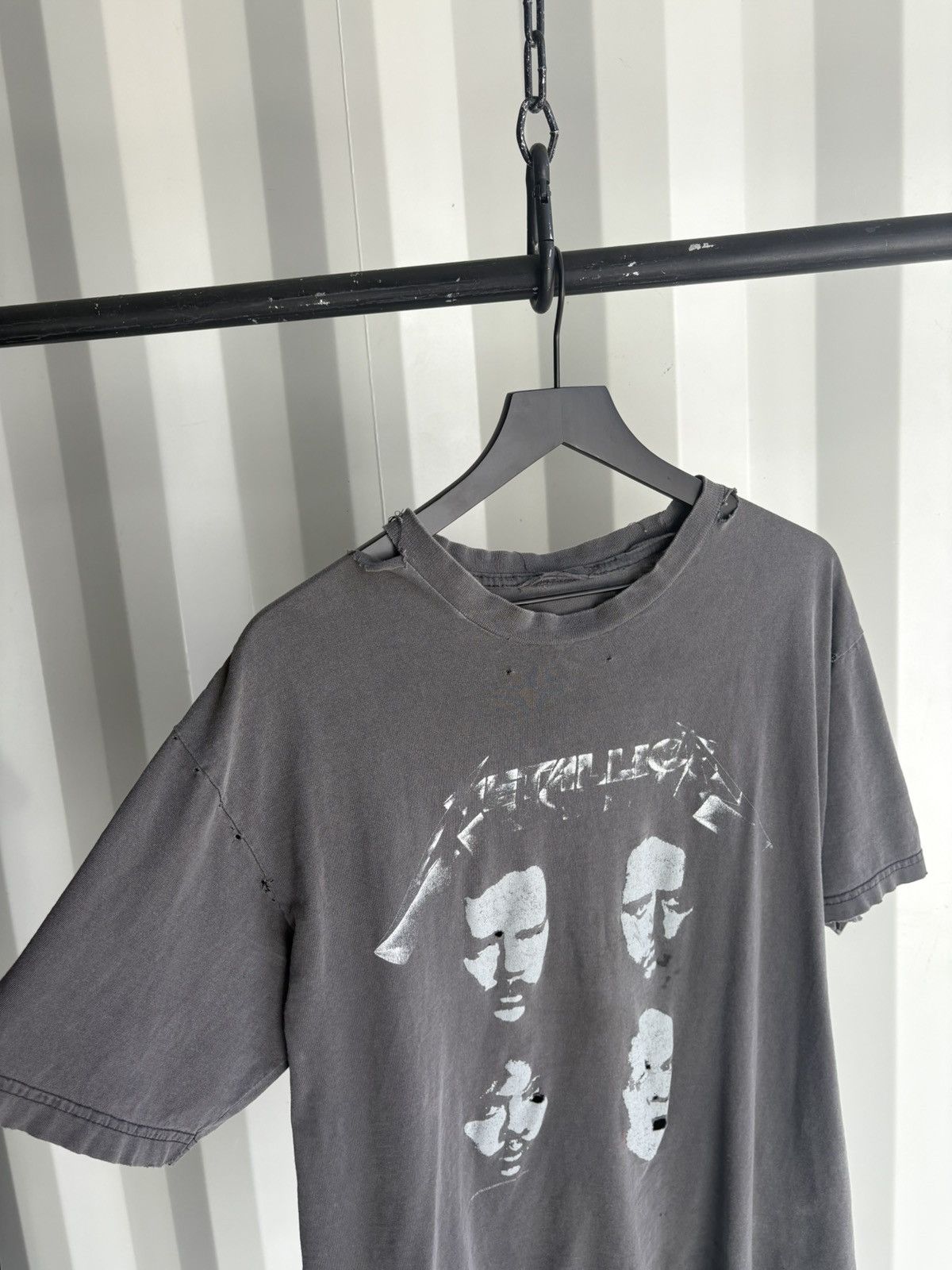 Vintage Metallica Faces Thrashed Distressed Faded ERD GRUNGE WCC Size US XL / EU 56 / 4 - 4 Thumbnail