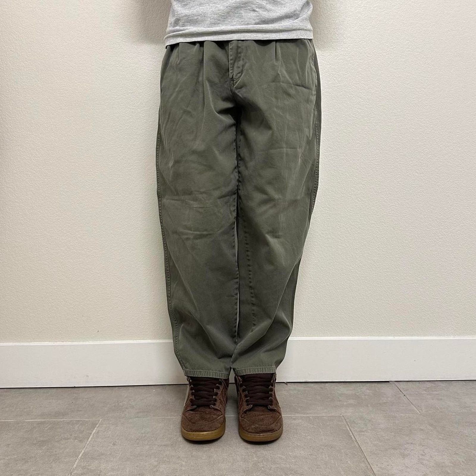 Cambridge Satchel Company Baggy green cambridge slacks Size US 32 / EU 48 - 3 Thumbnail