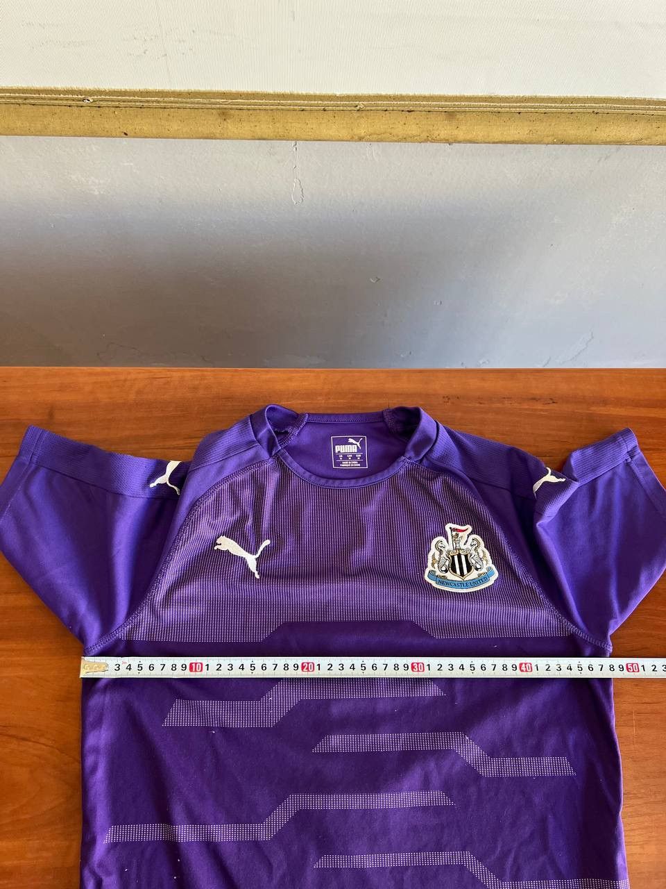 Puma 2018/19 NEWCASTLE UNITED #1 GK FOOTBALL SOCCER SET PUMA SZ M Size US M / EU 48-50 / 2 - 20 Thumbnail