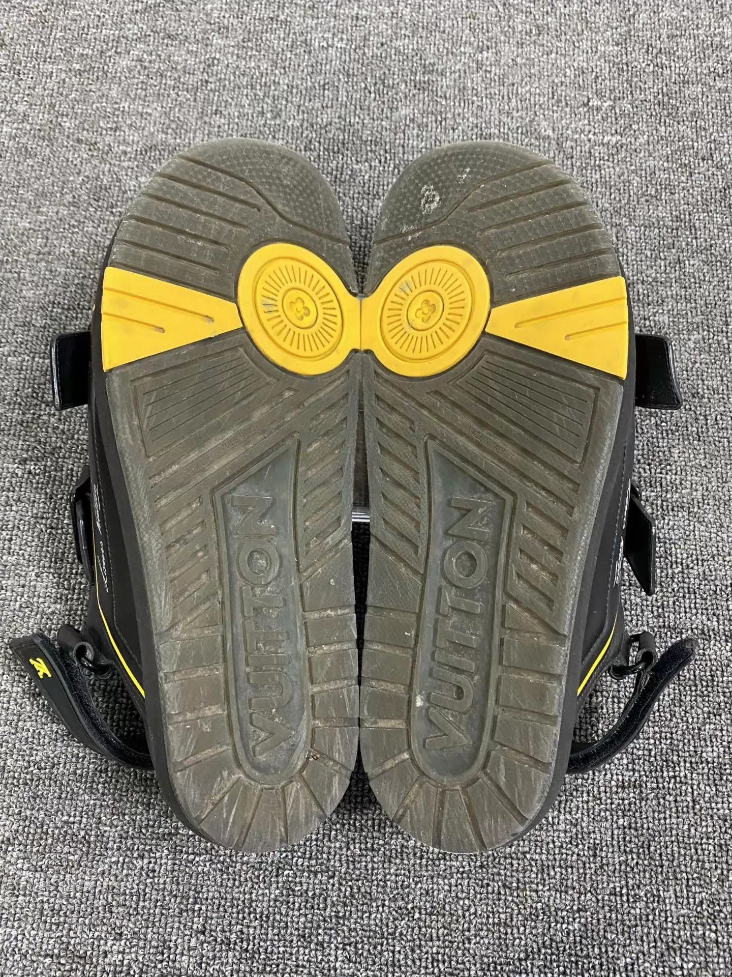 Louis Vuitton LV Trainer Slippers Black & Yellow Size 42 Size US 9 / EU 42 - 6 Thumbnail