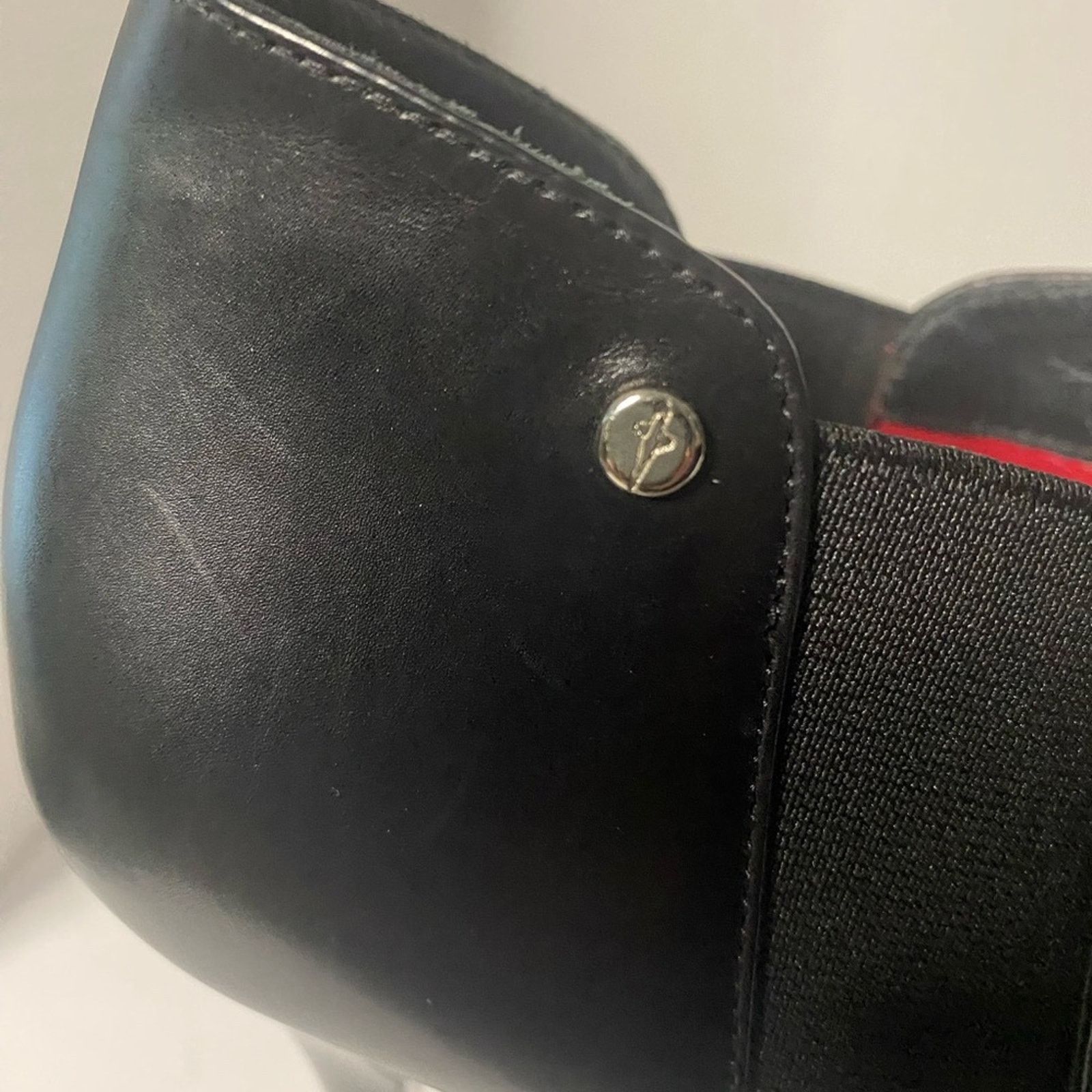 Paciotti Cesare Paciotti black ankle boot w/ elastic side & platform Size US 6 / IT 36 - 4 Thumbnail