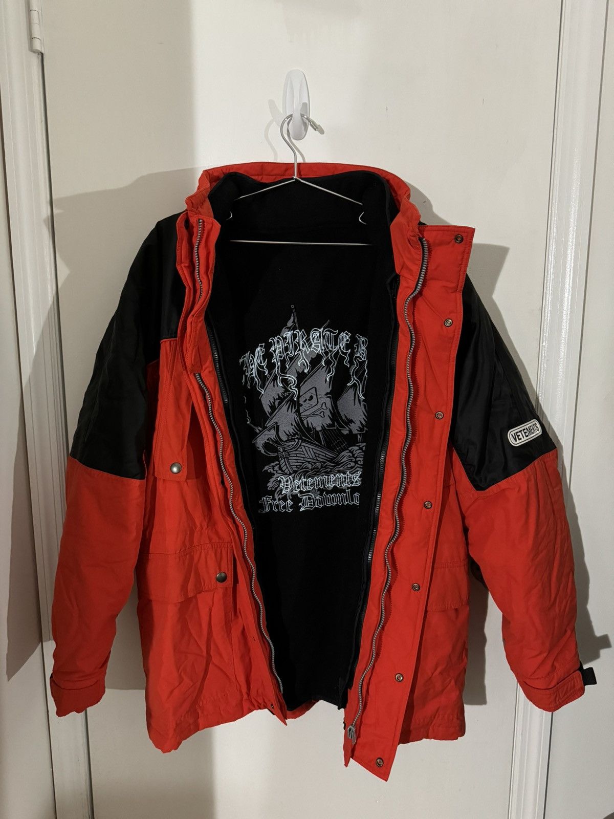 Vetements Vetements 19 AW Incognito Parka *WITH LINER* Size US S / EU 44-46 / 1 - 5 Thumbnail