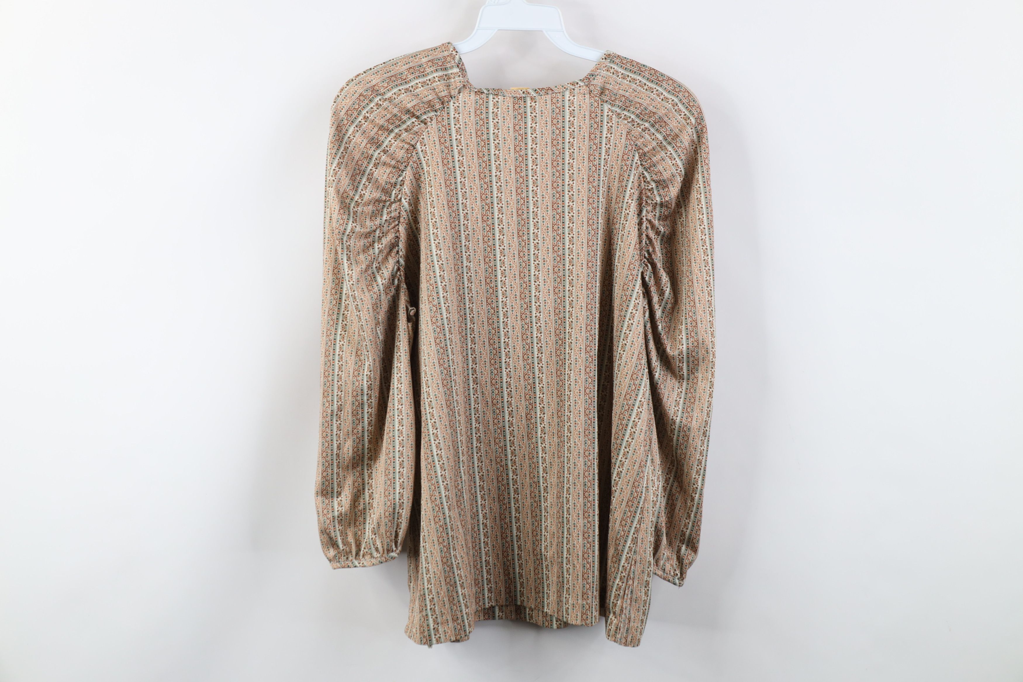 Vintage Vintage 70s Boho Chic Hippie Flared Sleeve Paisley T-Shirt Size L / US 10 / IT 46 - 11 Thumbnail