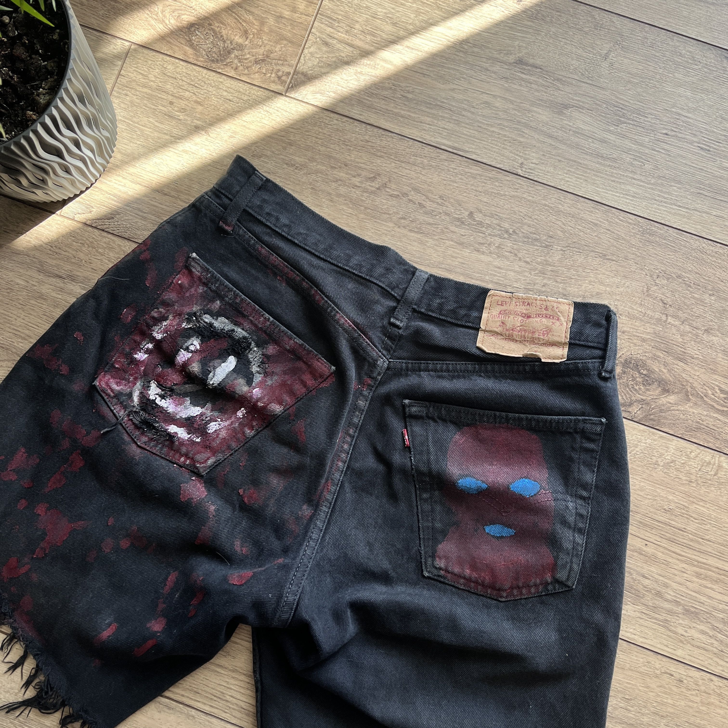 Levi's × Vintage Vintage y2k washed distressed custom Levis denim shorts Size US 33 - 3 Thumbnail