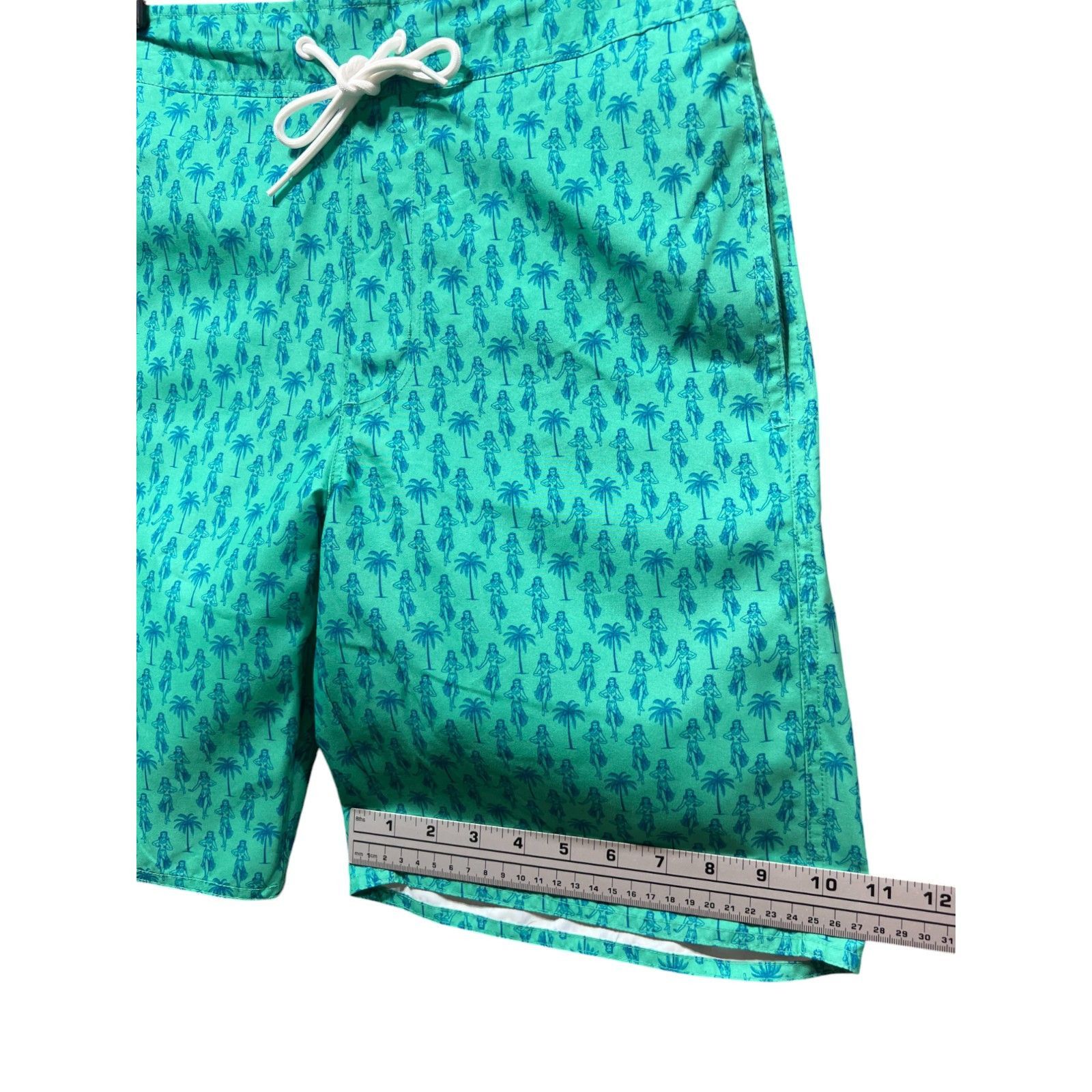 Other St. John's Bay - Men's Board Shorts - 9" Inseam - Green Hula Size ONE SIZE - 10 Thumbnail
