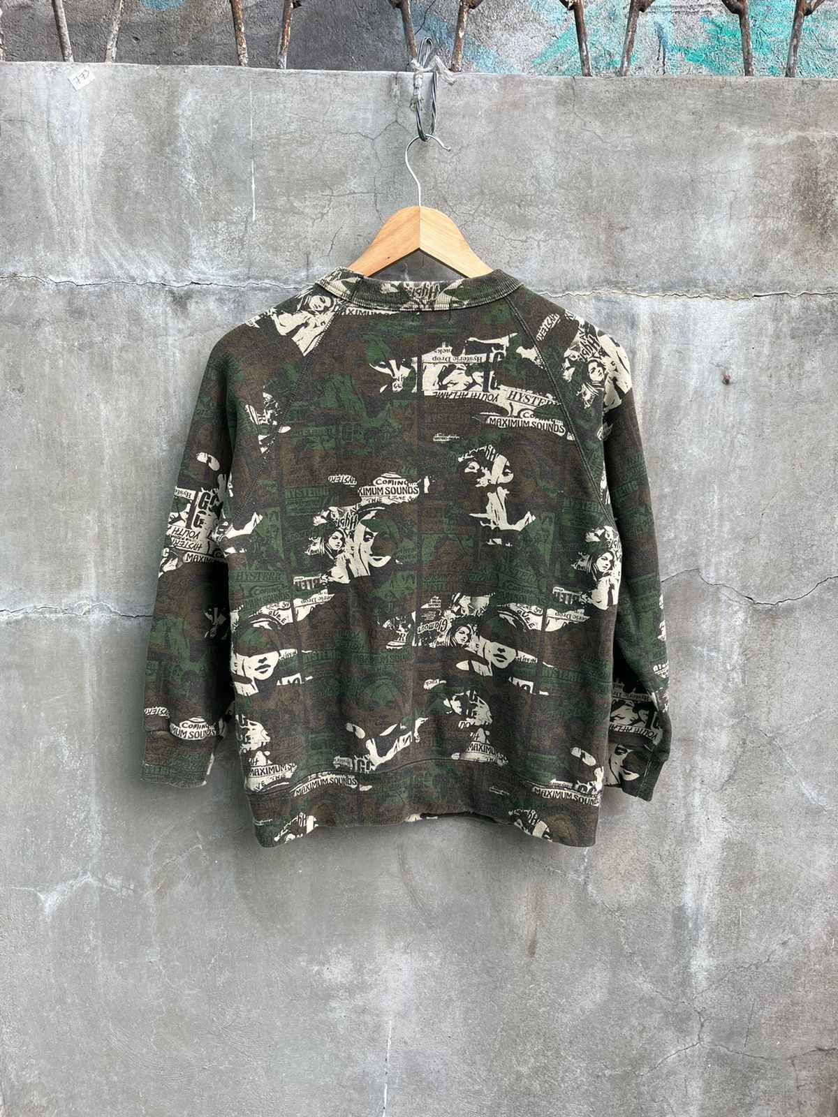 Hysteric Glamour Camo Pull Over Size US S / EU 44-46 / 1 - 2 Thumbnail