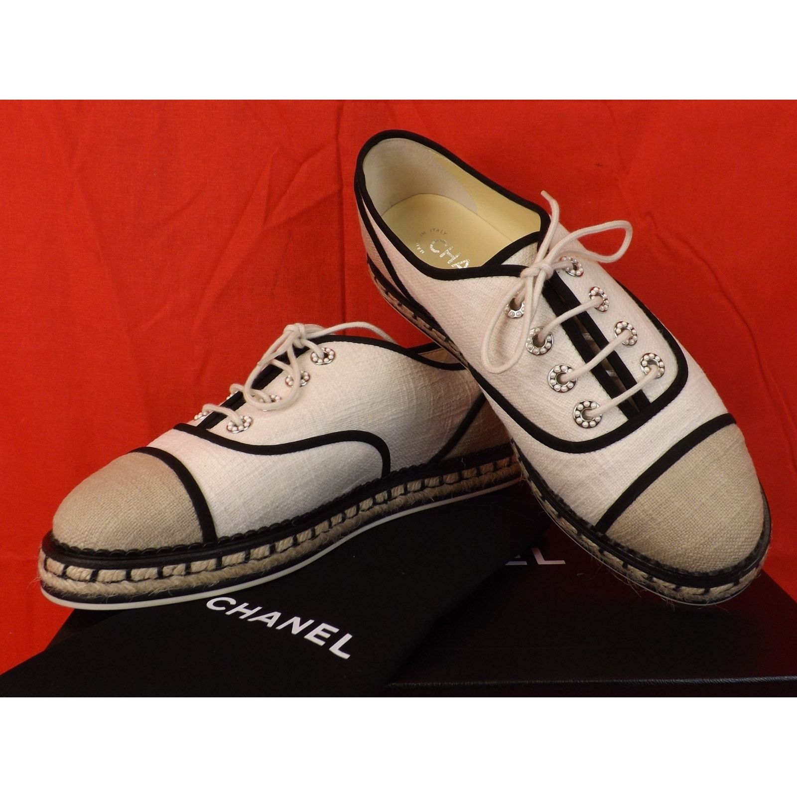 Chanel CHANEL BEIGE CANVAS PEARLS CC ESPADRILLE FLAT OXFORDS 39.5 Size US 9.5 / IT 39.5 - 1 Thumbnail