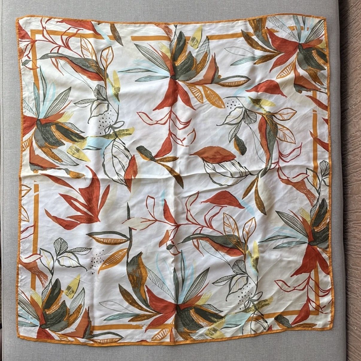 Other Target Floral scarf Size ONE SIZE - 4 Thumbnail