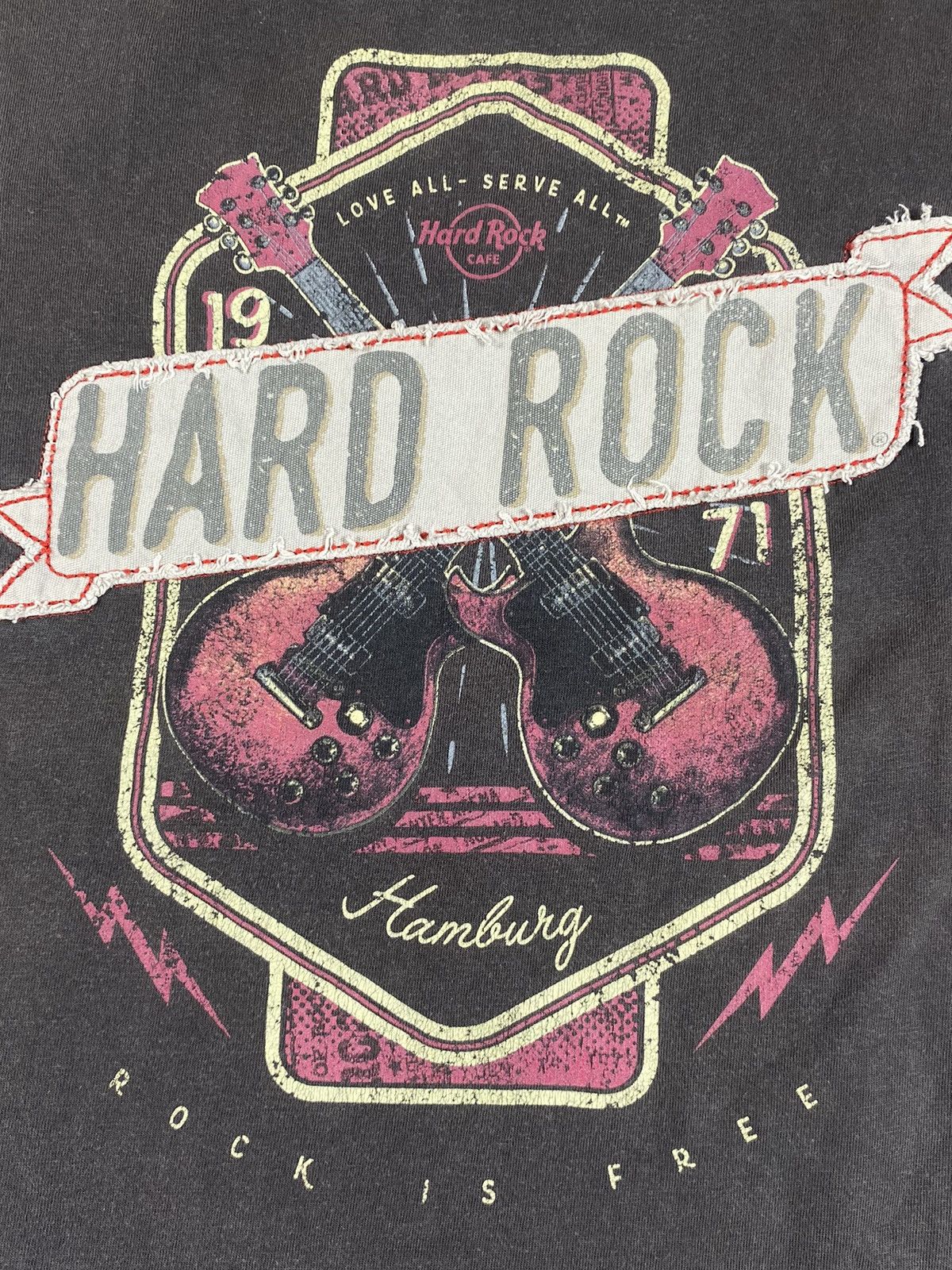 Hard Rock Cafe Vintage Y2K Hard Rock Cafe tee big logo streetwear size M Size US M / EU 48-50 / 2 - 3 Thumbnail