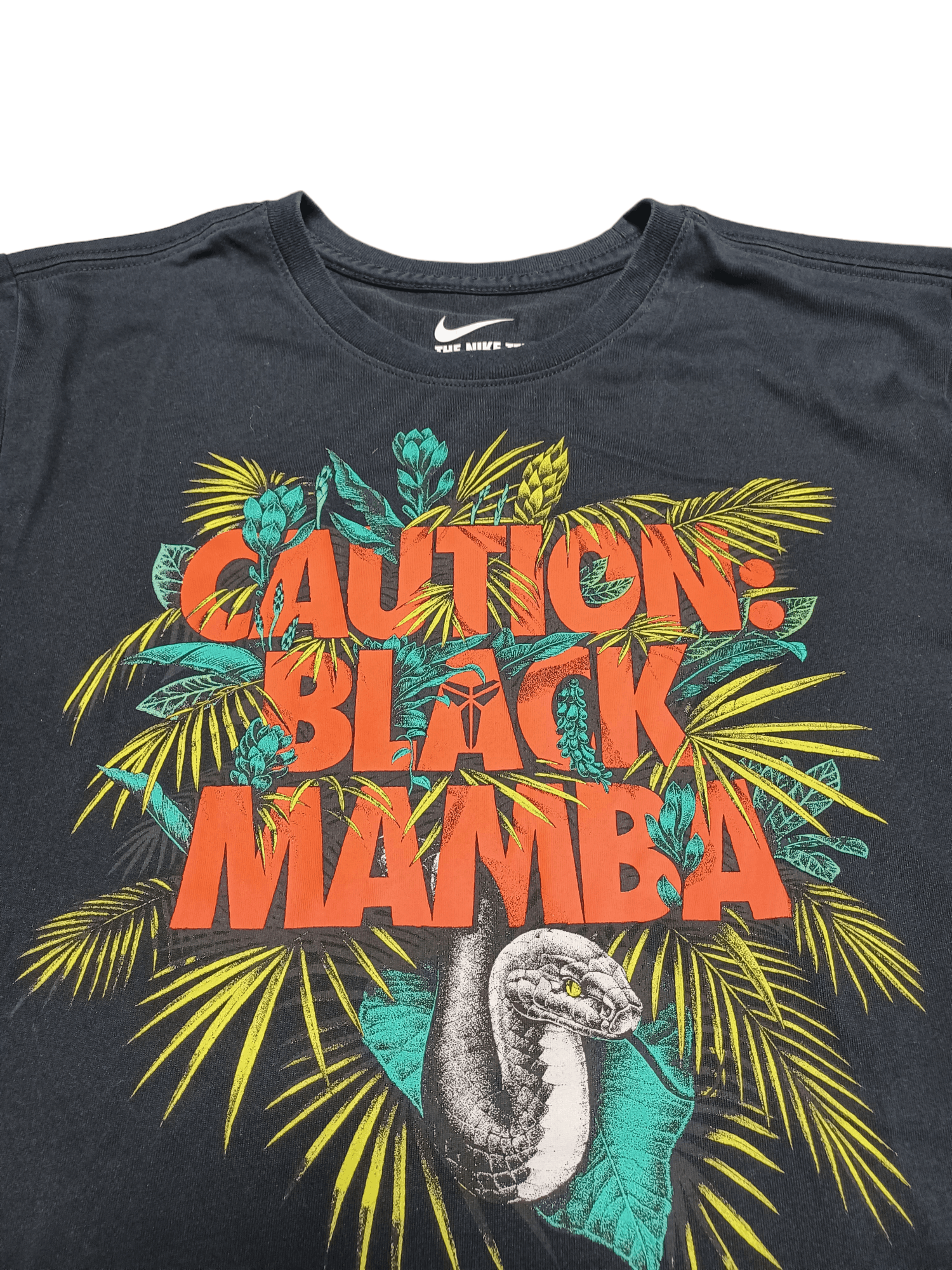 Nike CAUTION BLACK MAMBA NIKE COBE BRYANT NBA RARE TEE Size US M / EU 48-50 / 2 - 2 Thumbnail