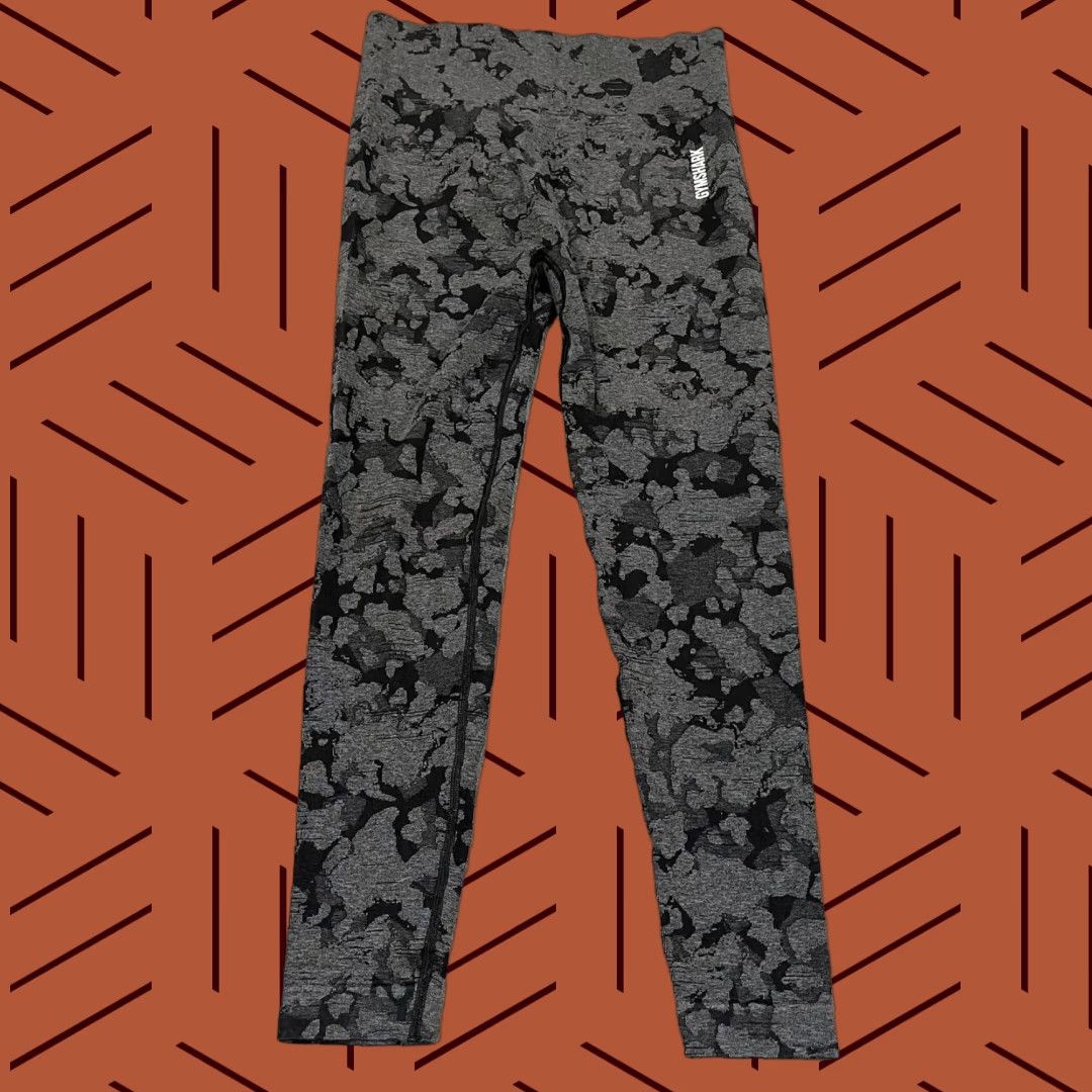 Gymshark Gymshark Leggings Womens XL 25" Gray Camo Athletic Workout Gym Lifting Size 40" / US 18 - 1 Thumbnail