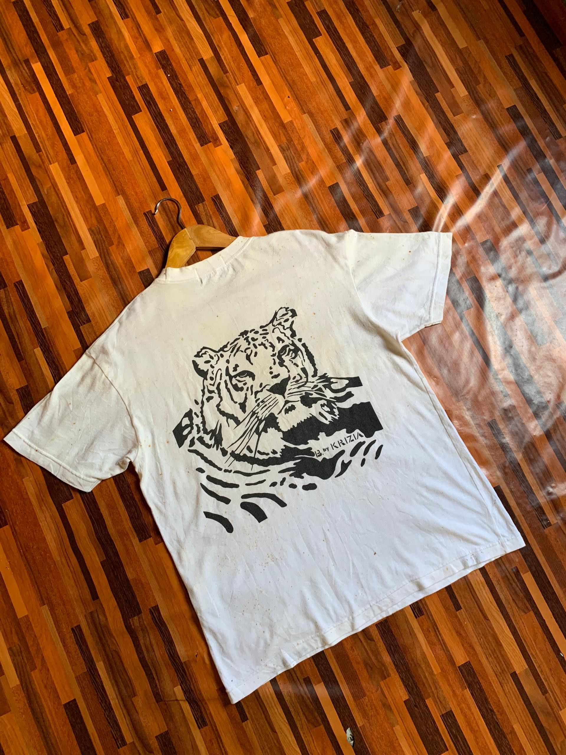 Krizia Uomo KRIZIA UOMO Made In Italy Tiger Full Print Iconic TShirt Size US L / EU 52-54 / 3 - 1 Thumbnail
