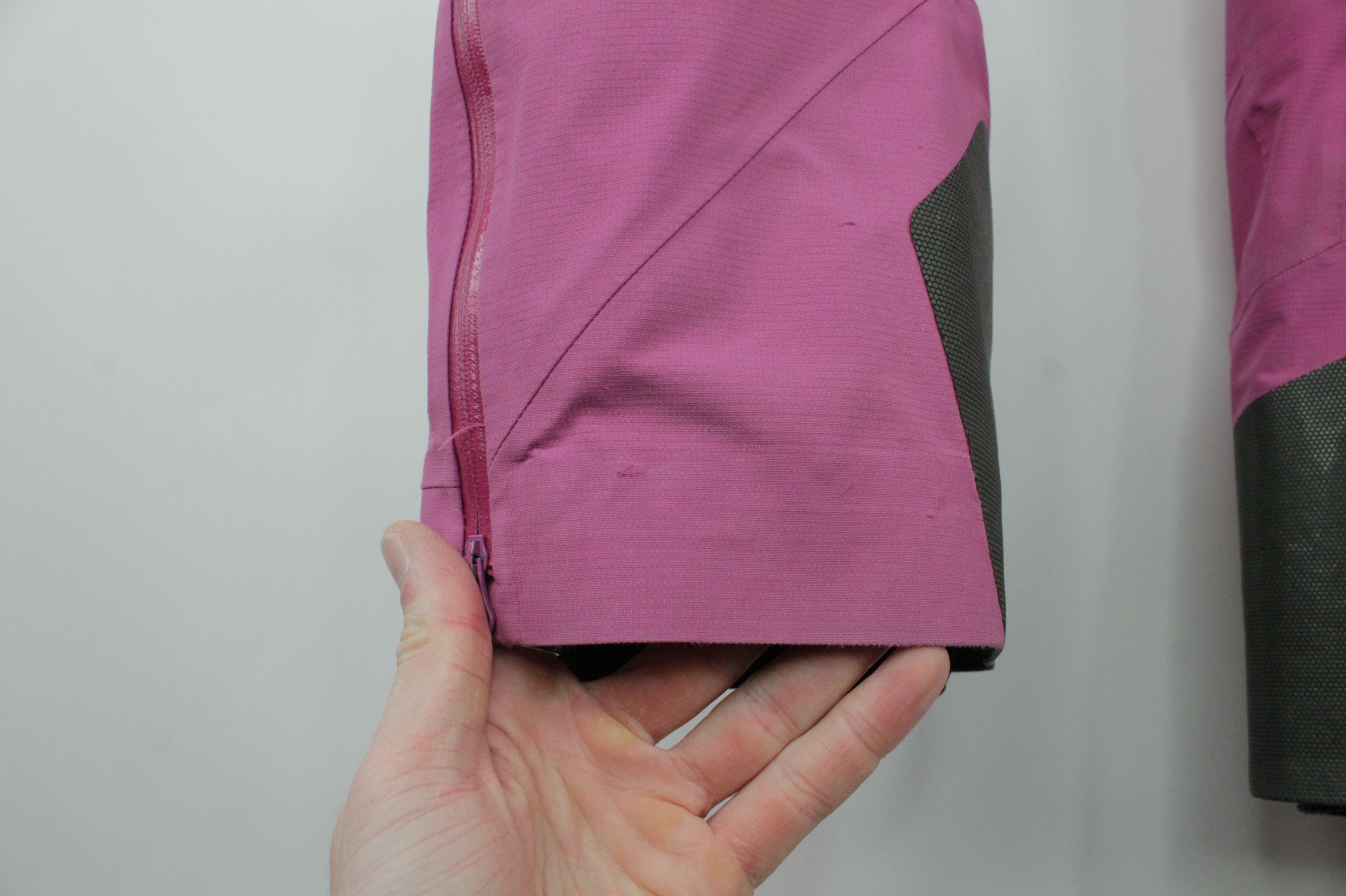 Norrona Norrona Narvik Gore-Tex Perfomance Shell Pants Women's Pink Size 25" / US 0 / IT 36 - 9 Thumbnail