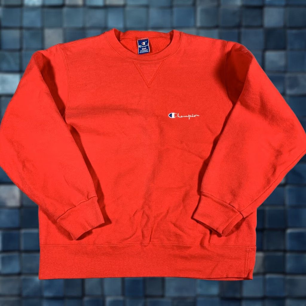 Champion VINTAGE Champion Sweatshirt Mens Large Red Embroidered Logo USA 90s Pullover Cotton Polyester Fleece Crewneck Size US L / EU 52-54 / 3 - 1 Thumbnail