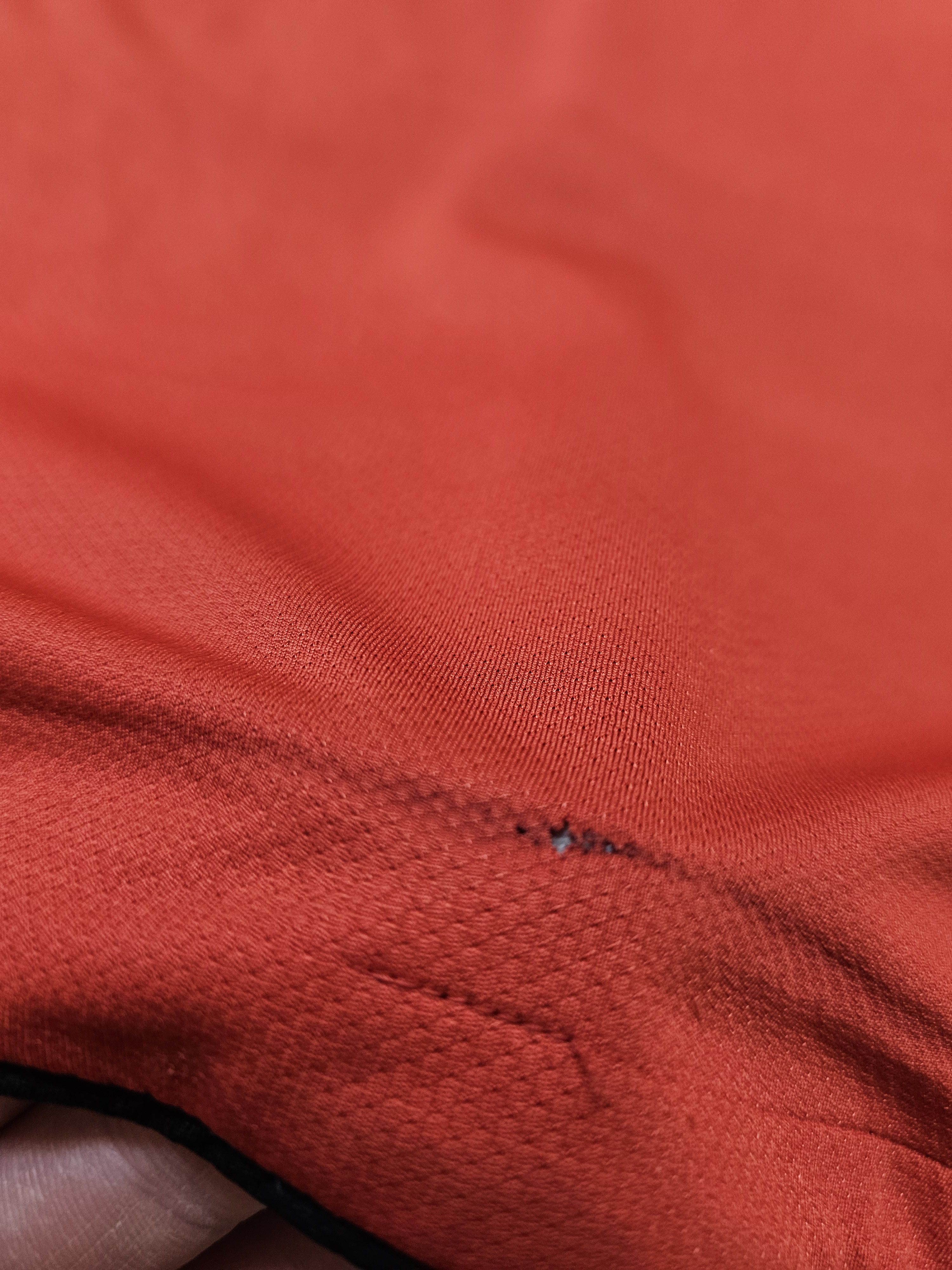 Nike MANCHESTER UNITED 2010 2011 HOME FOOTBALL SOCCER JERSEY Size US S / EU 44-46 / 1 - 11 Thumbnail
