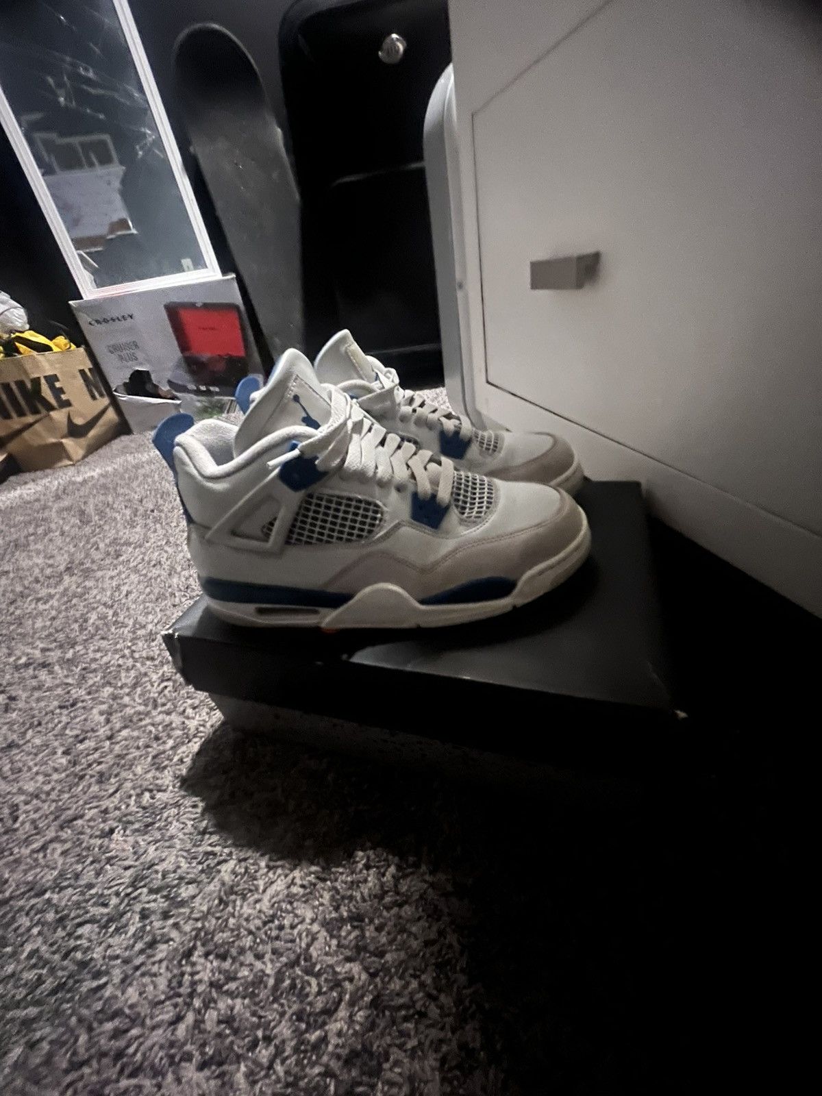 Jordan 4 Military Blue