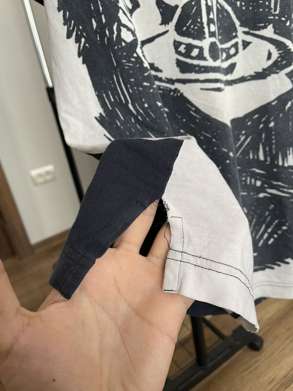 Vivienne Westwood Vivienne Westwood Anglomania Scribble Arm Cutlass T-Shirt Size US M / EU 48-50 / 2 - 14 Thumbnail