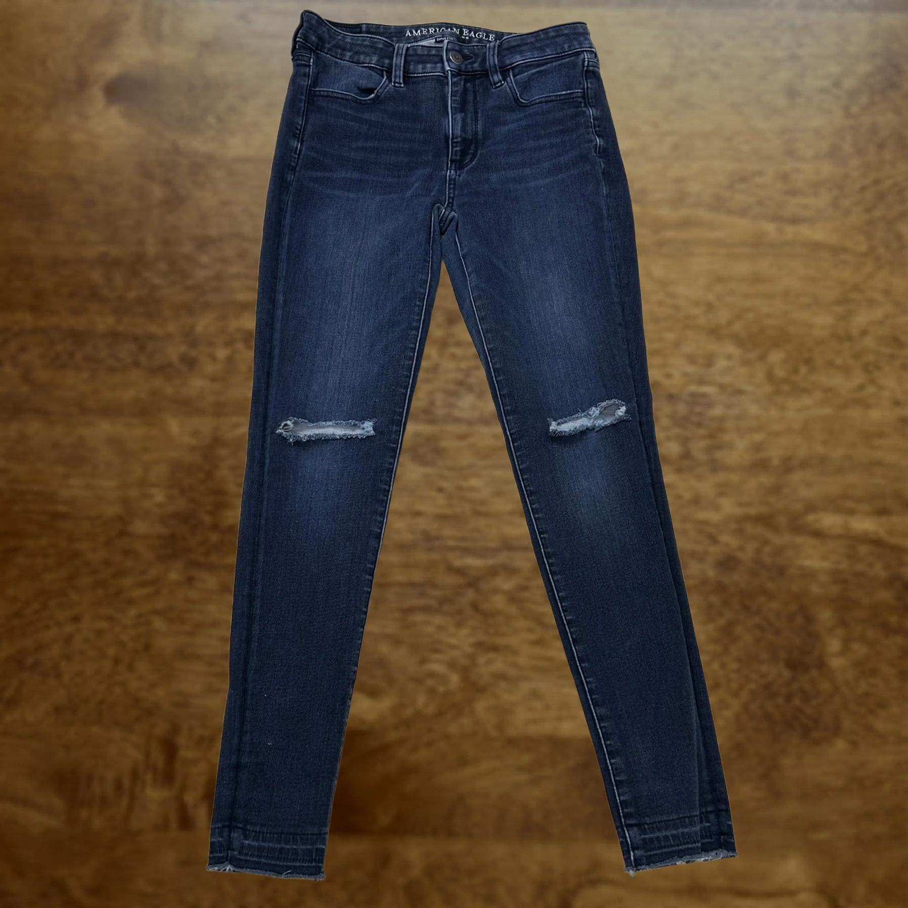 American Eagle Outfitters American Eagle Outfitters Skinny Jeans Womens 6 Dark Wash Blue Distressed Denim Jeans Women 6 Regular Slim Stretch Pockets Denim 5-Pocket Size 28" / US 6 / IT 42 - 1 Thumbnail