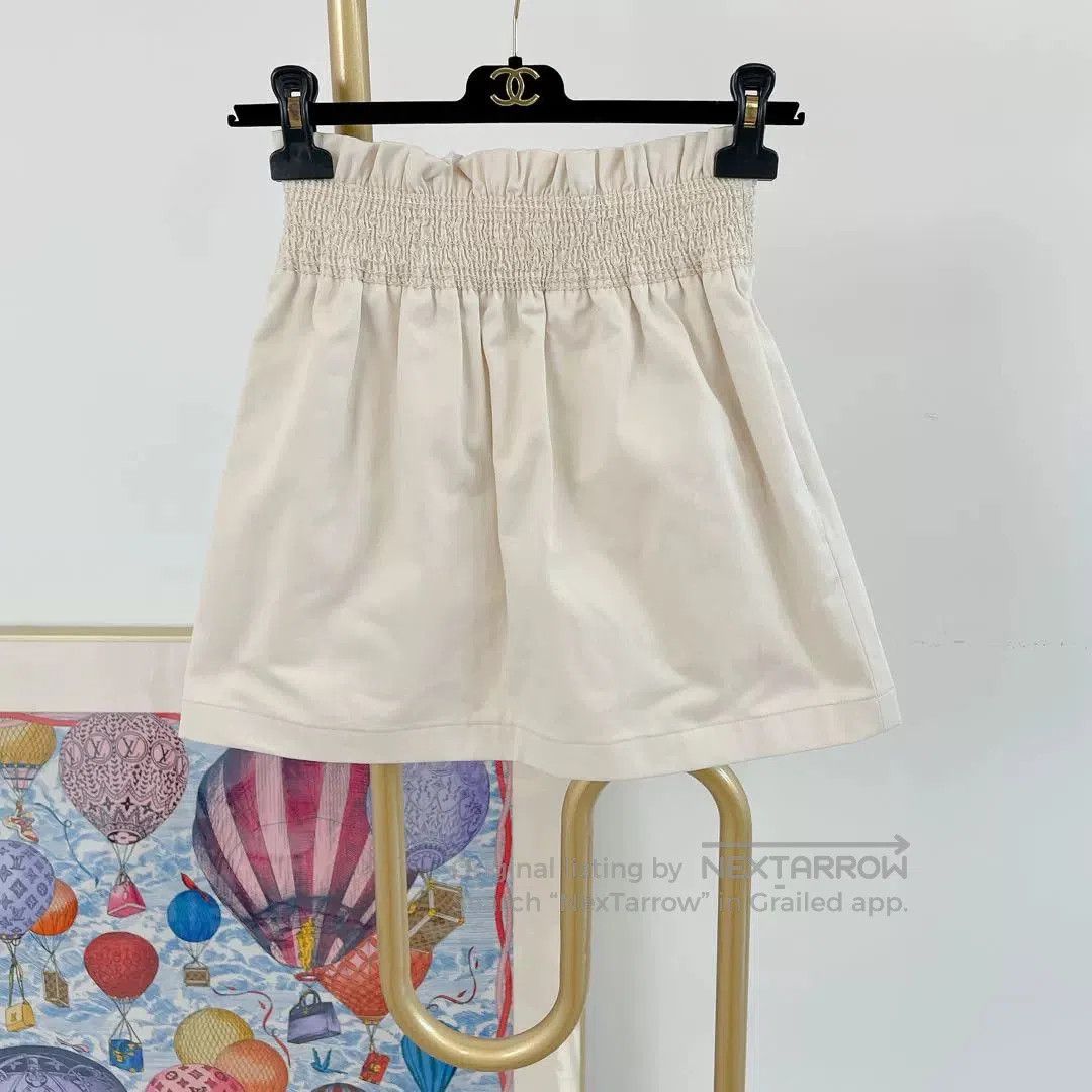 Hermes Hermes Beige Skirt Size 34. Size US 34 / EU 50 - 1 Thumbnail